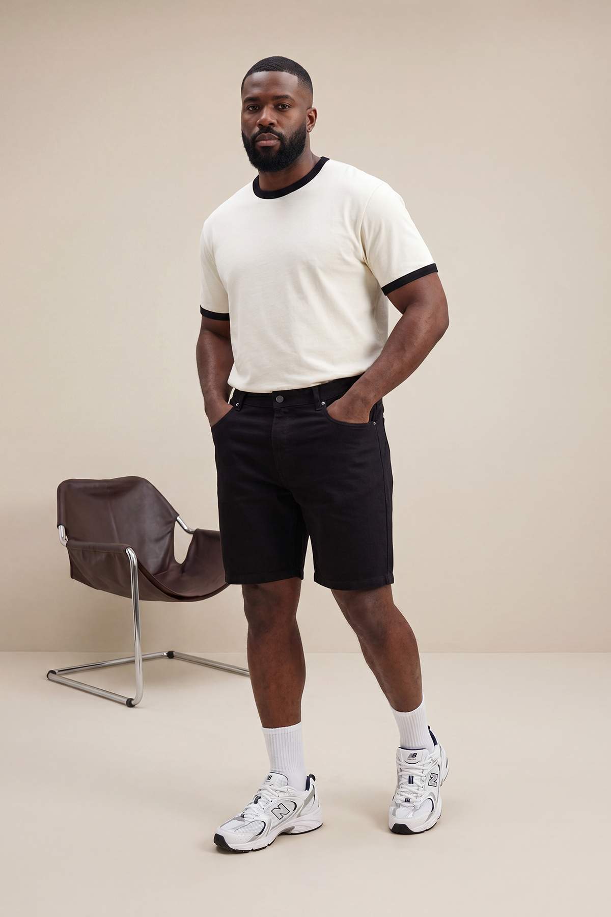 Trendyolmilla Man Büyük Beden Siyah Regular Fit Esnek Kumaş Şort & Bermuda TMNSS26AP00008