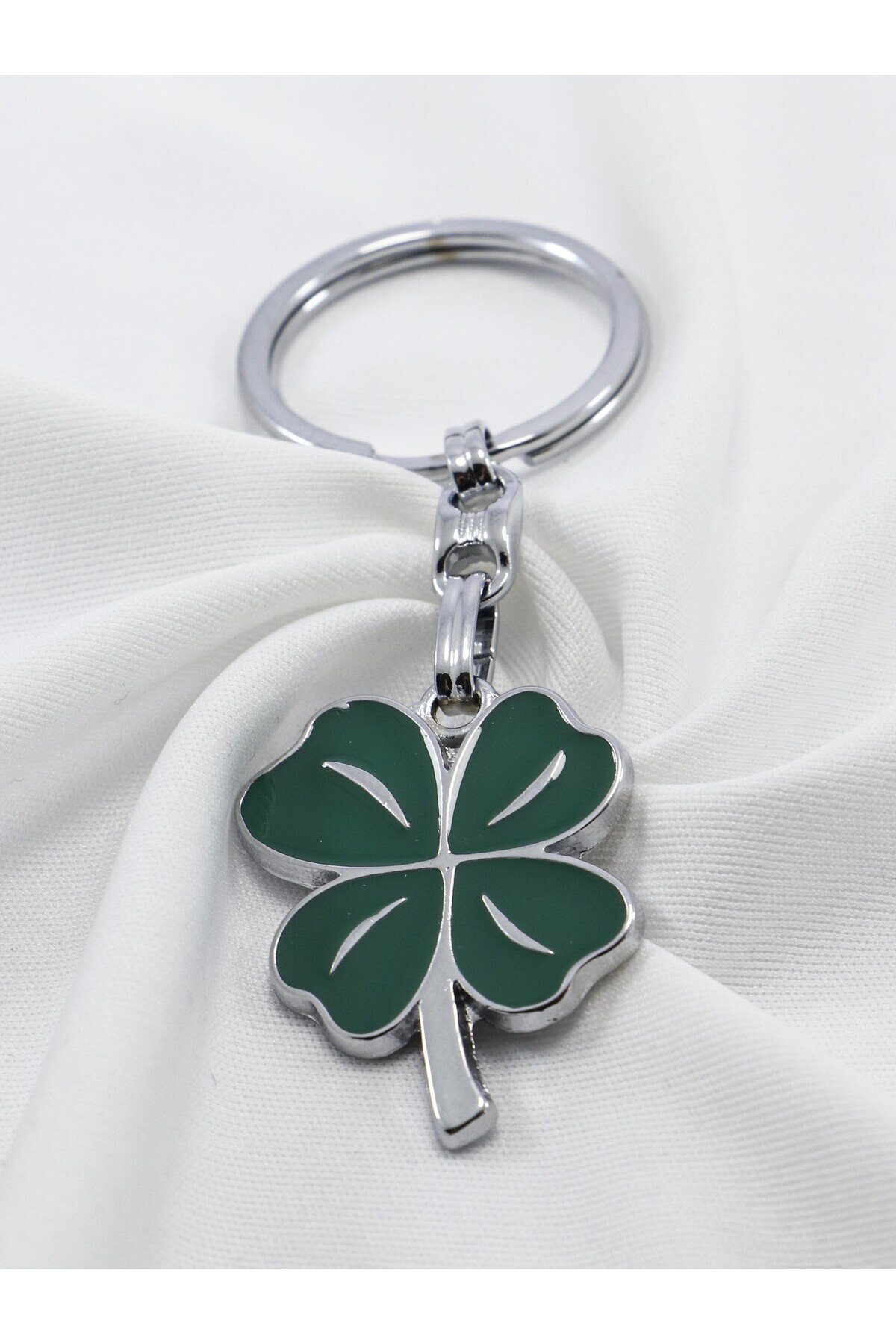 Green Clover Metal Keychain, Tiny Bag Ornament