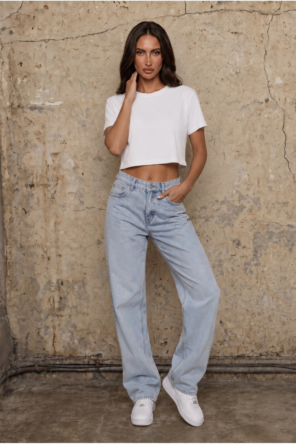 Kadın Yuvarlak Yaka Relaxed Fit Kısa Kol Basic Crop T-Shirt BEYAZ 4