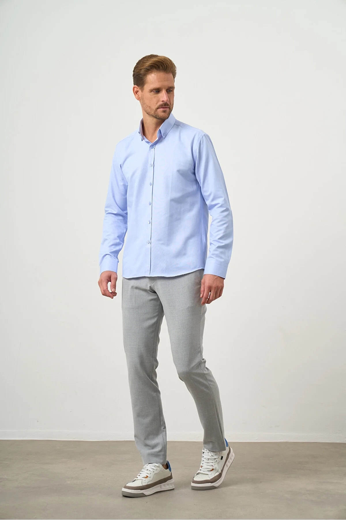Buttoned Collar Easy Iron Oxford Cotton Slim Fit Shirt