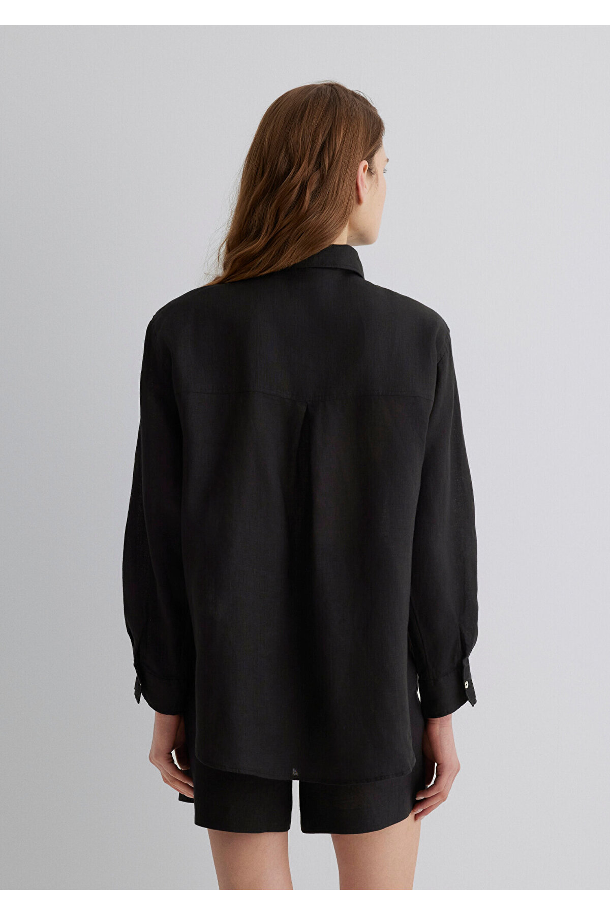 Siyah Keten Gömlek Loose Fit / Bol Rahat Kesim 1210747-900 — رنگارنگ — تصویر 6 از 8