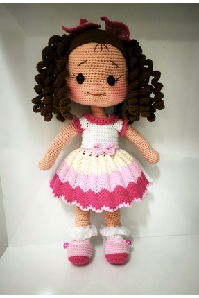 MİNOHOUSE Amigurumi Pembe Elbiseli Bukle Lina Bebek Organik Oyuncak