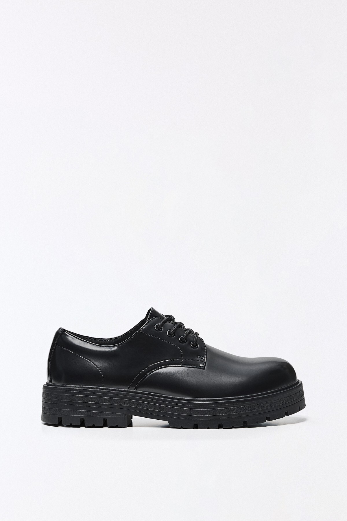 Bershka Blucher ayakkabı görsel 4