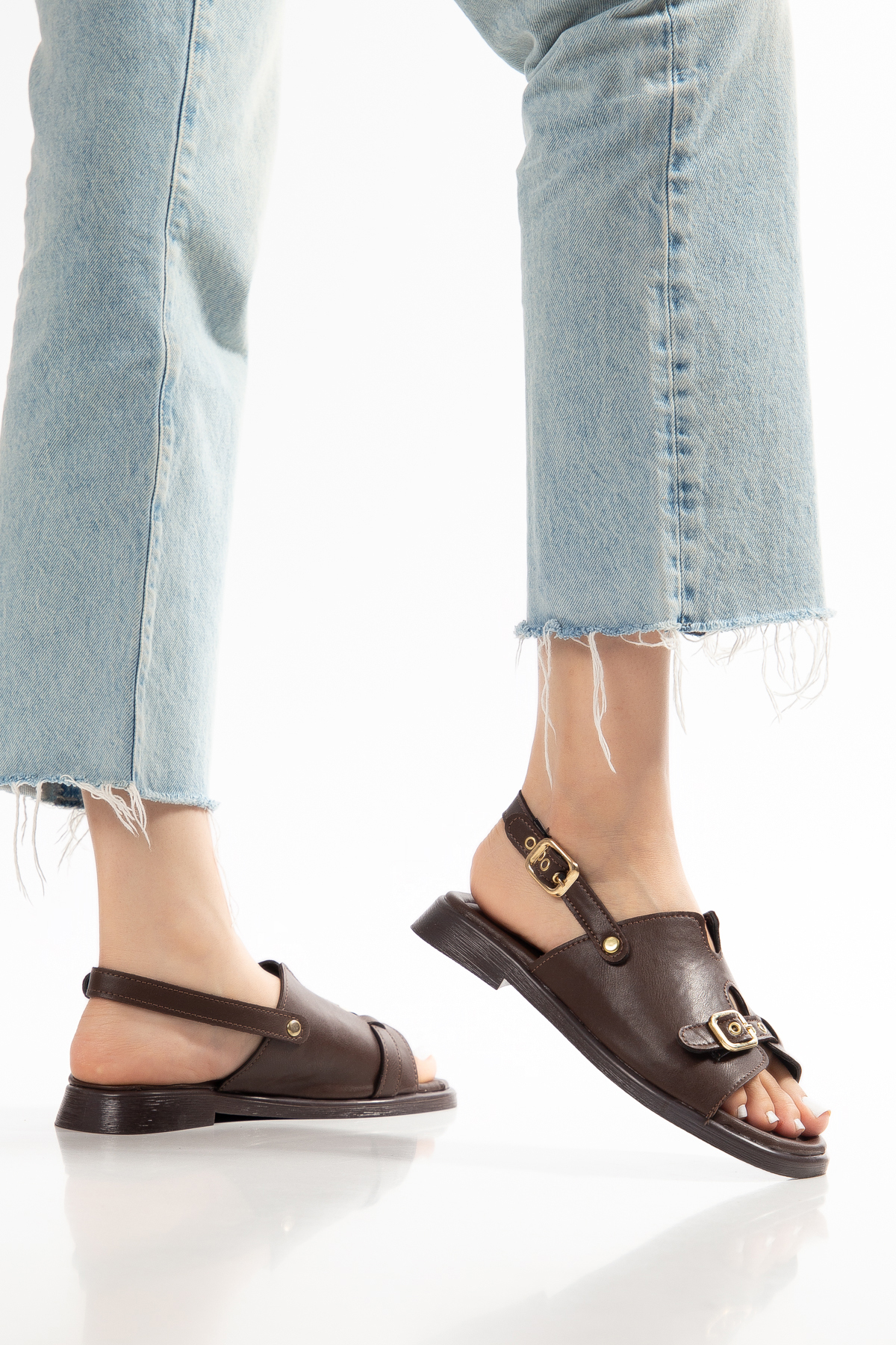 Hale Shoes Kadın Tokalı Bilekten Bağlama Sandalet 2 cm topuk görsel 3