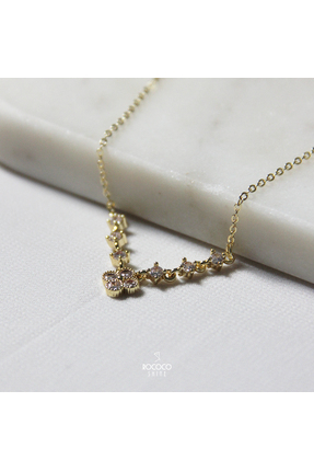 Rococo Shine Özel Seri Zirkon Taşlı Yonca Kolye