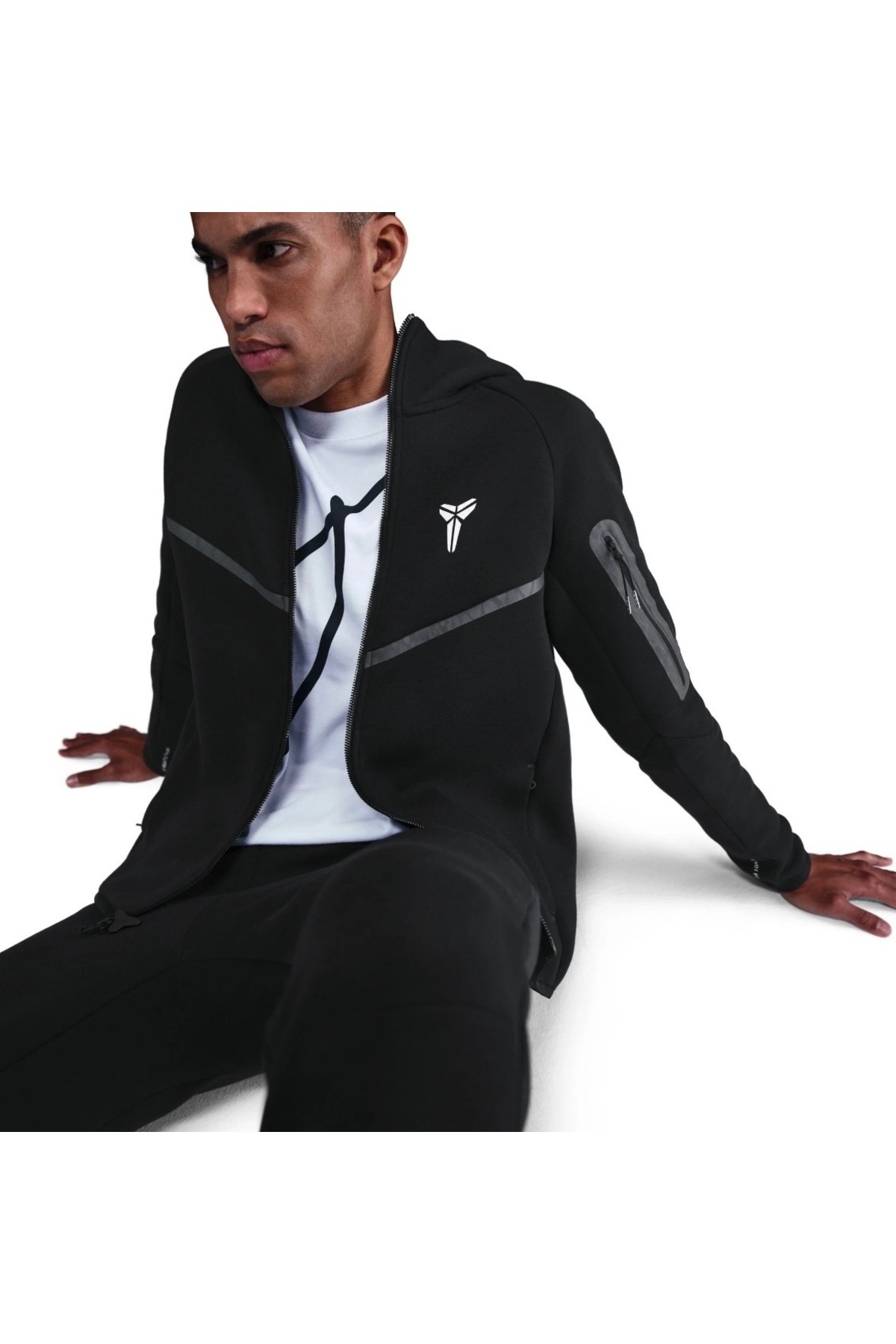 سویشرت مشکی مردانه Kobe Tech Fleece WR FZ مدل HIT SPORT نایکی سویشرت اسپرت Nike