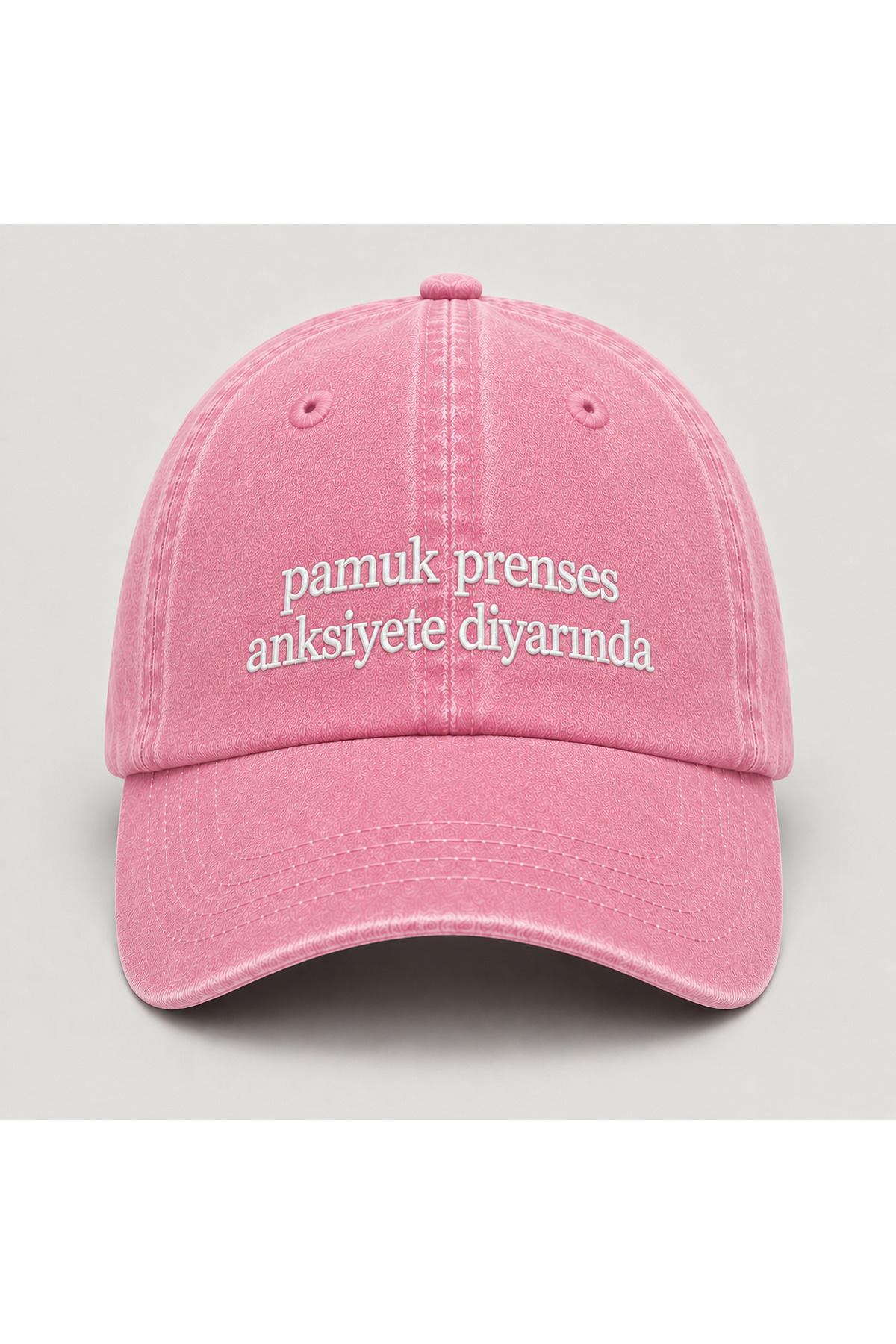 WeavedCo "Pamuk Prenses Anksiyete Diyarında" Yazılı Eskitme Yıkamalı Kep Şapka