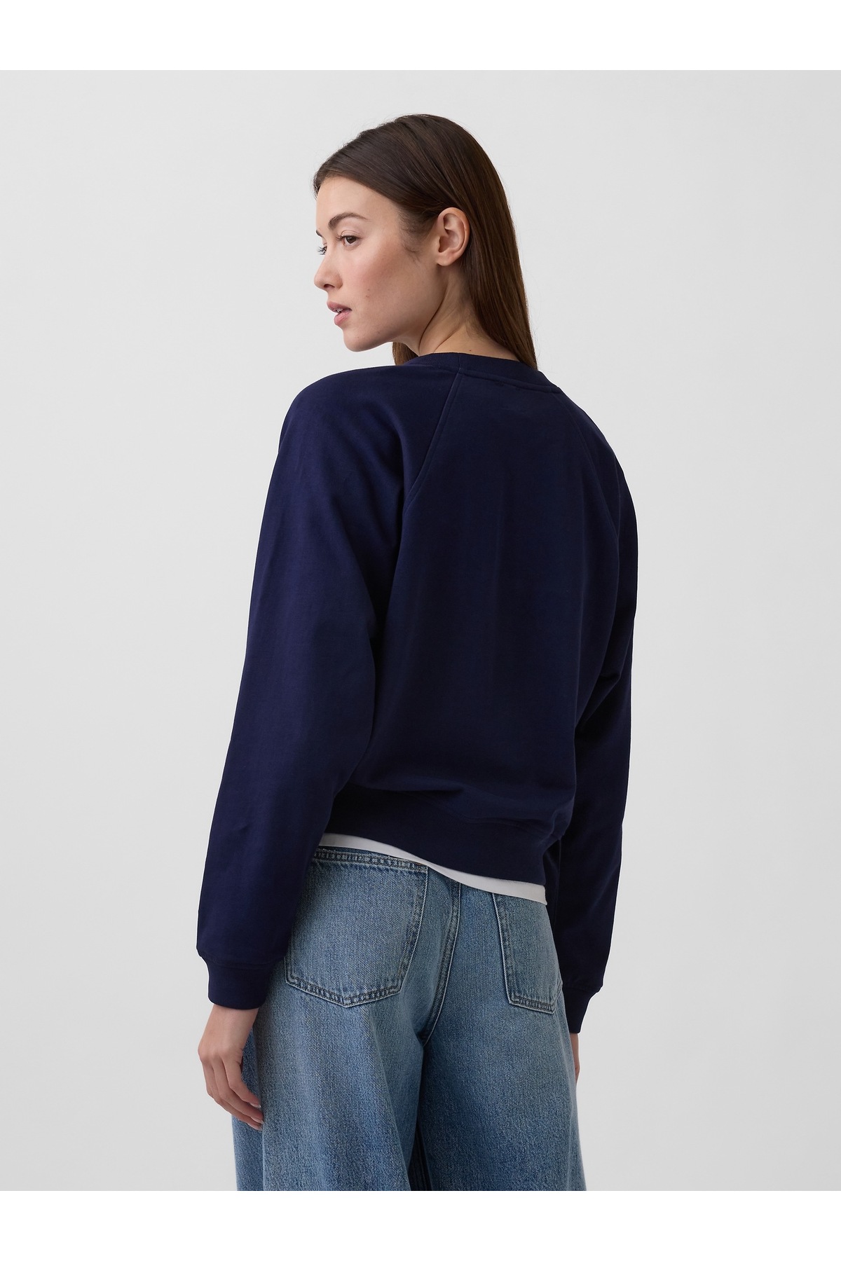 GAP  Kadın Lacivert Fransız Havlu Kumaş Raglan Logo Sweatshirt - Görsel 5