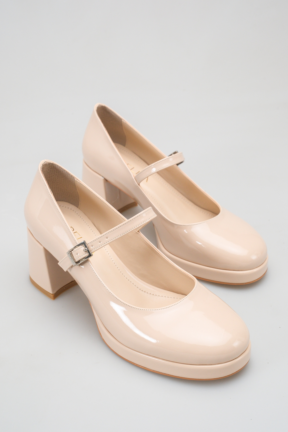 Nude Spring Heeled Shoes Thick Heel Platform Ankle Banded Evening Shoes