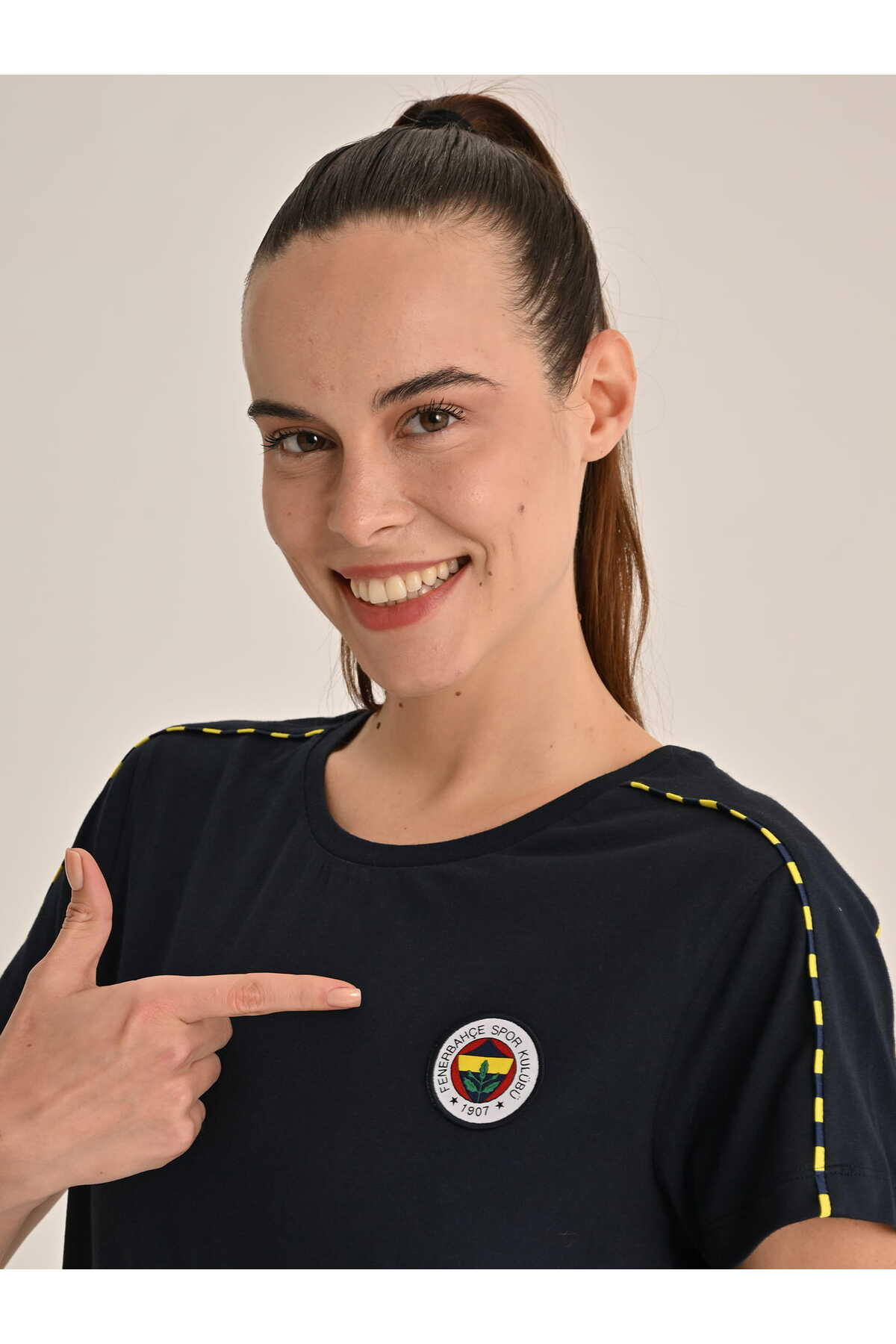 Fenerbahçe Lacivert Tribün Basic Kadın Tshirt görsel 4