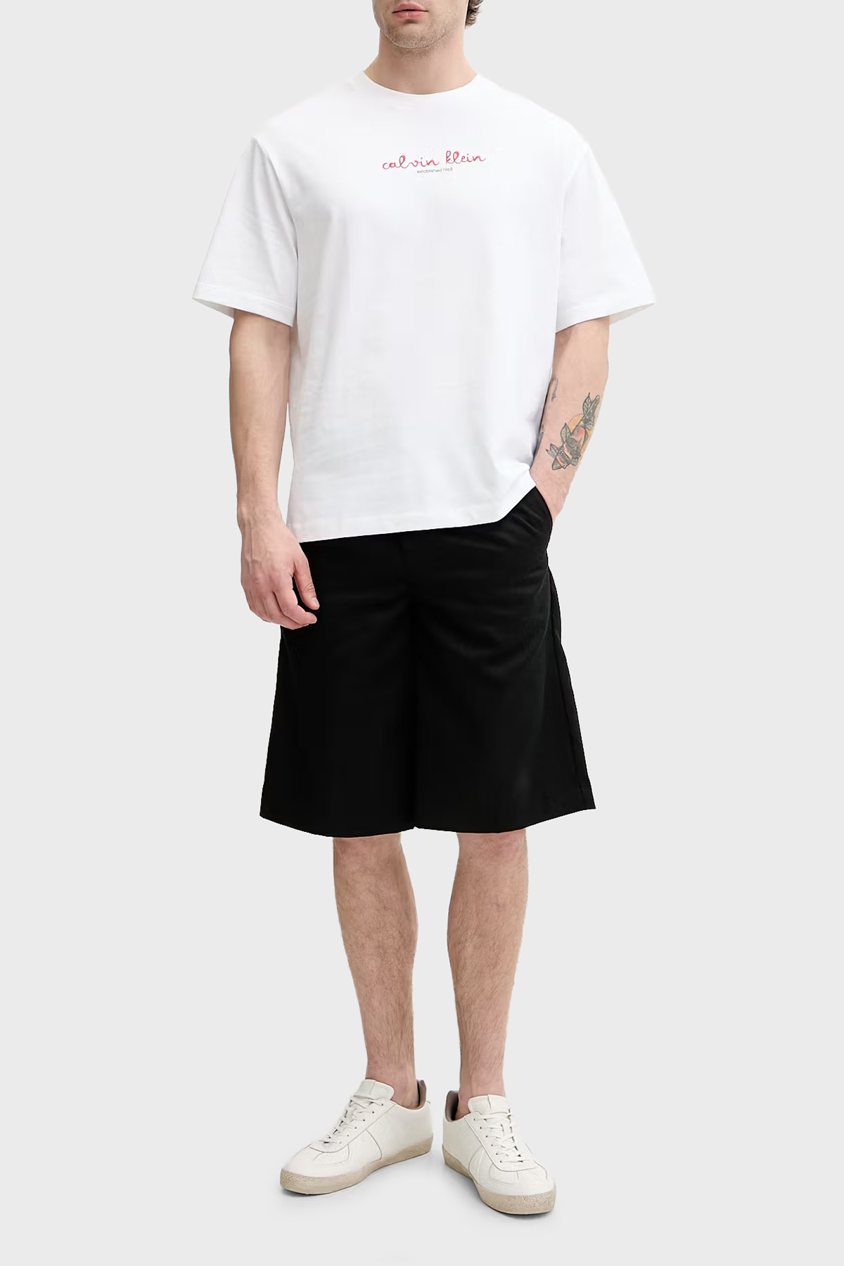 تیشرتمردانهCalvin Kleinسفید