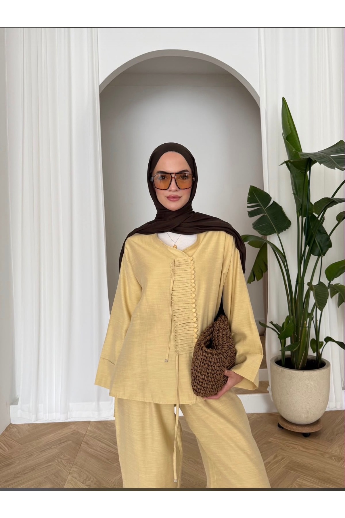 Sovel 8059 Linen Set with Rope and Button Detail