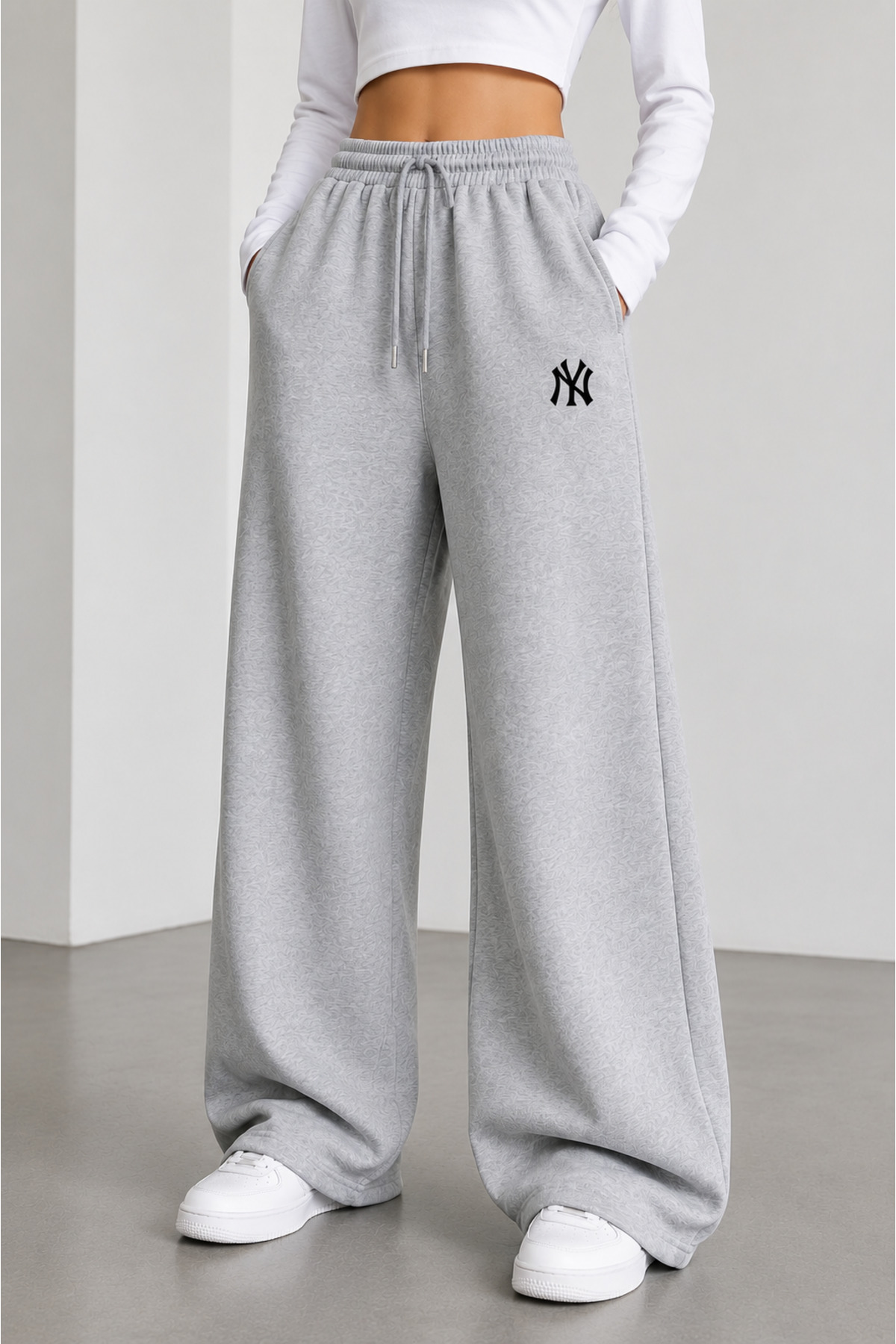yx yustex sport 2'li Kadın NY Baskılı Eşofman Altı (Siyah-Gri) Oversize Kalıp Bol Paça görsel 4
