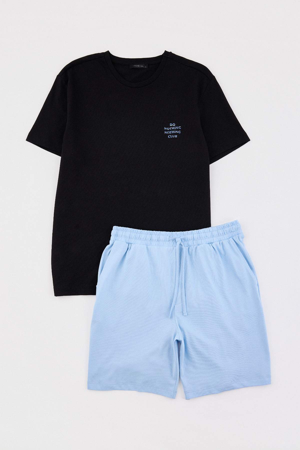 Trendyolmilla Man Siyah Mavi Regular Fit Slogan Baskılı %100 Pamuk Örme Pijama Takımı TMNAW27PT00013