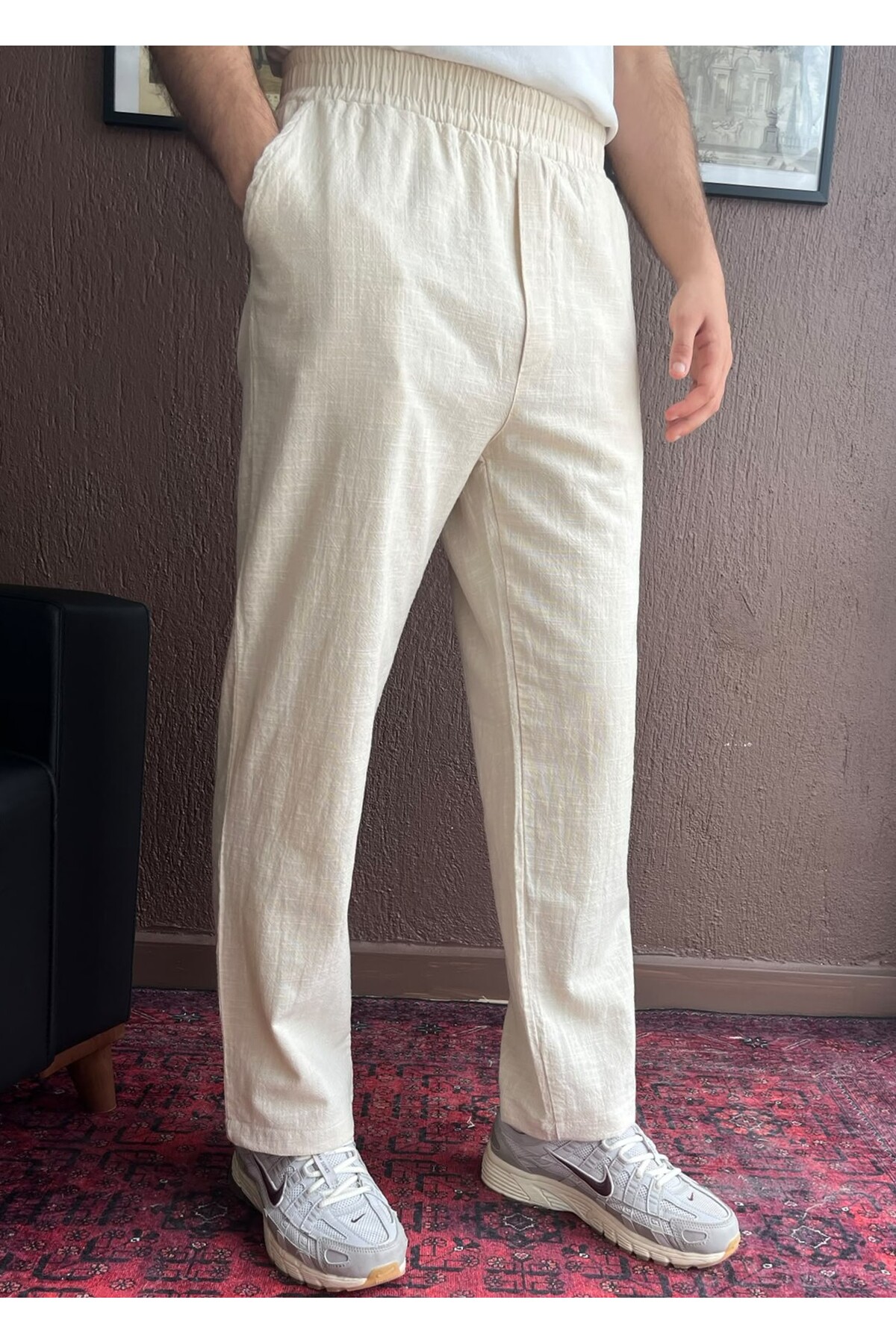 diversi.clo Men's Summer Comfortable Fit Loose Cream Linen Trousers