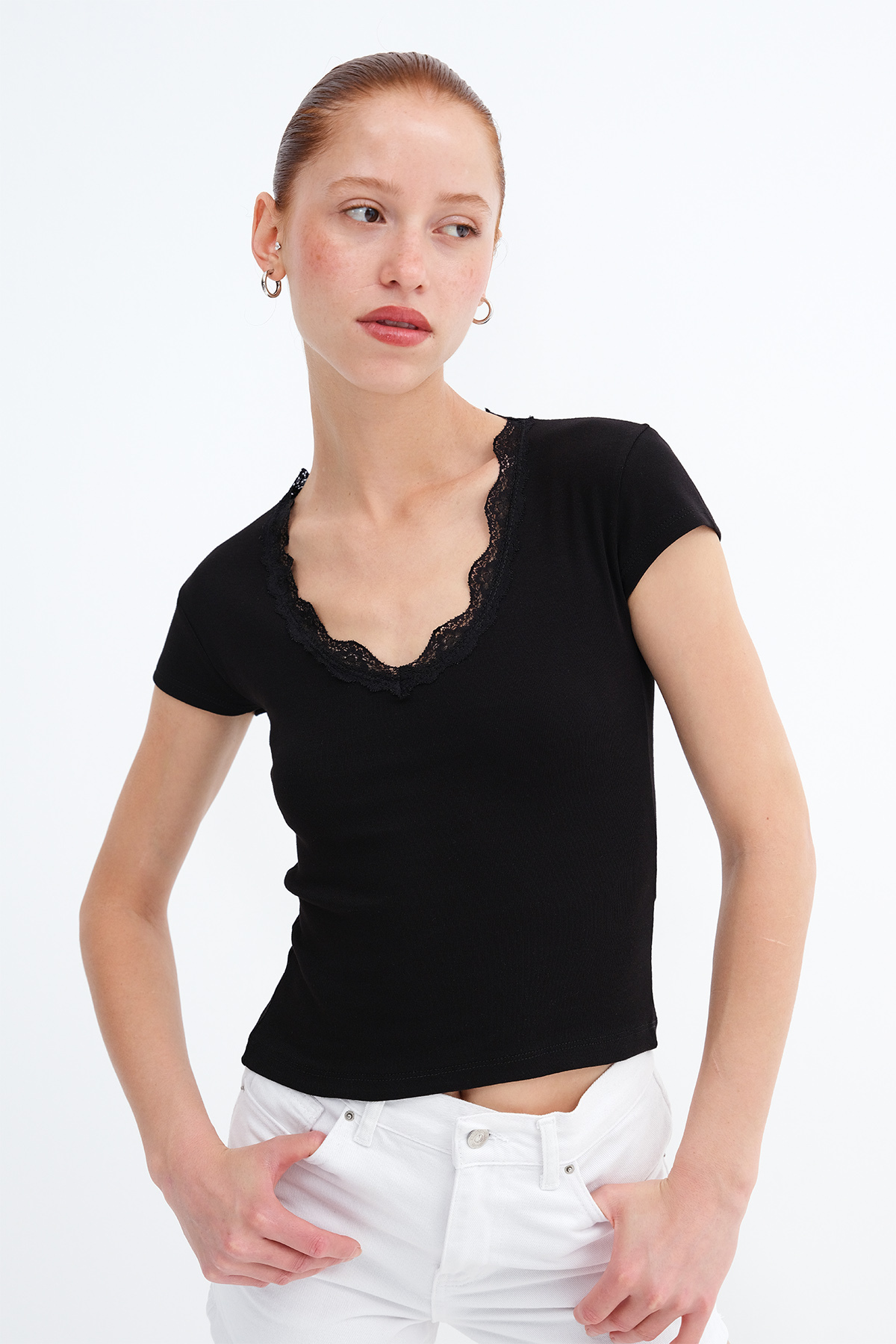 Addax Lace Detailed T-Shirt P9033