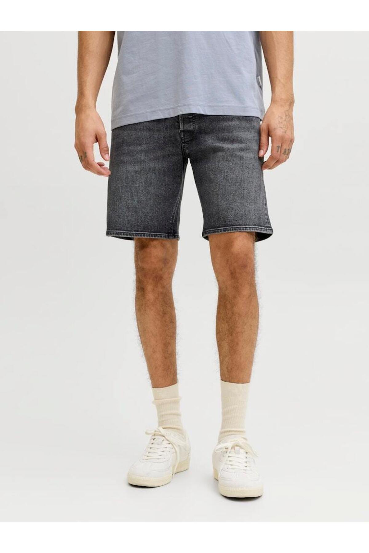 شلوارک جین مردانه جک جونز مدل ریک کد ۱۲۳۰۲۴۳۱ جک اند جونز شلوارک برمودا Jack & Jones