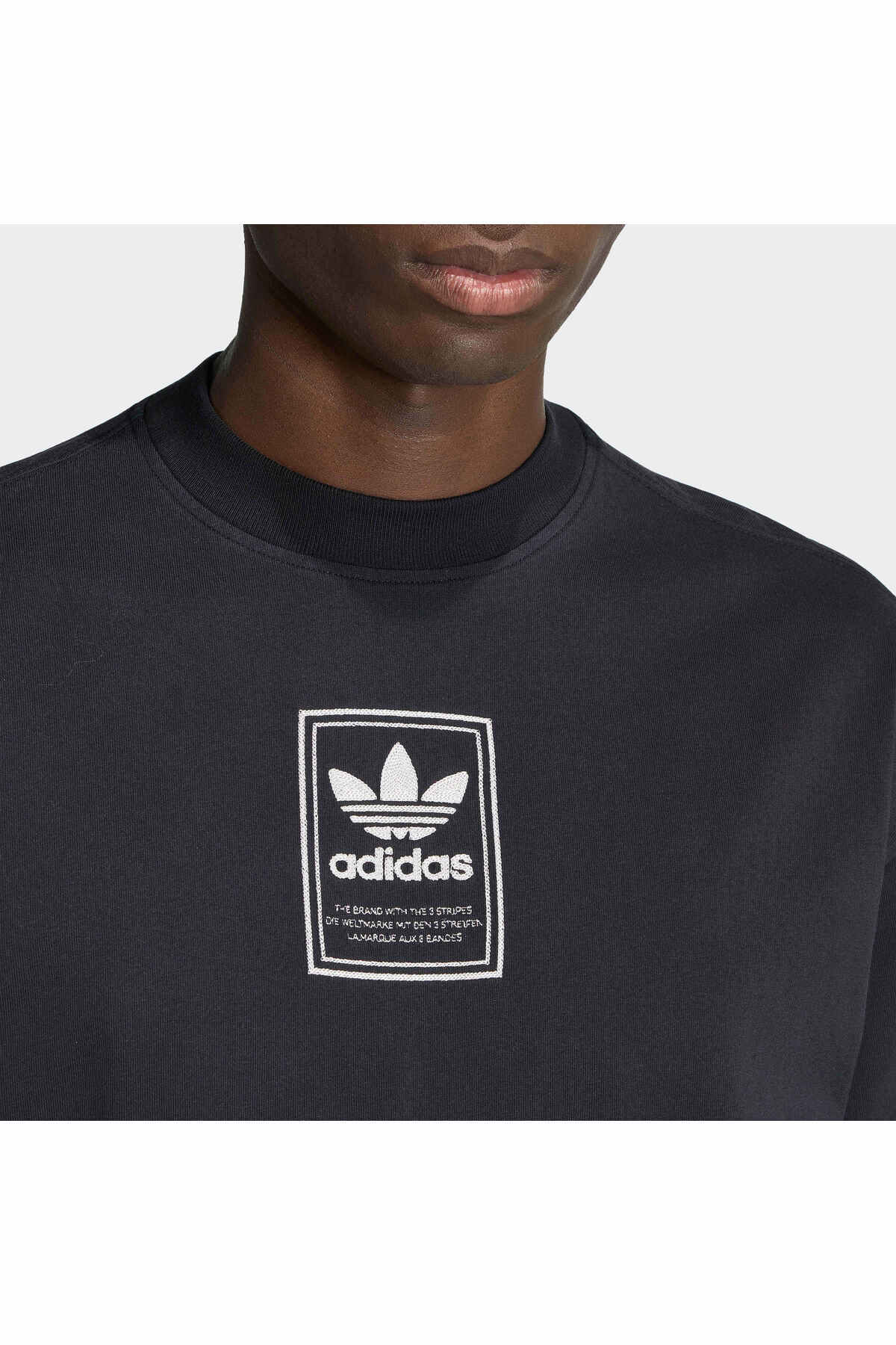 adidas Elevated Gfx Te Erkek Spor Grafik Desen T-shirt KW4405 görsel 5