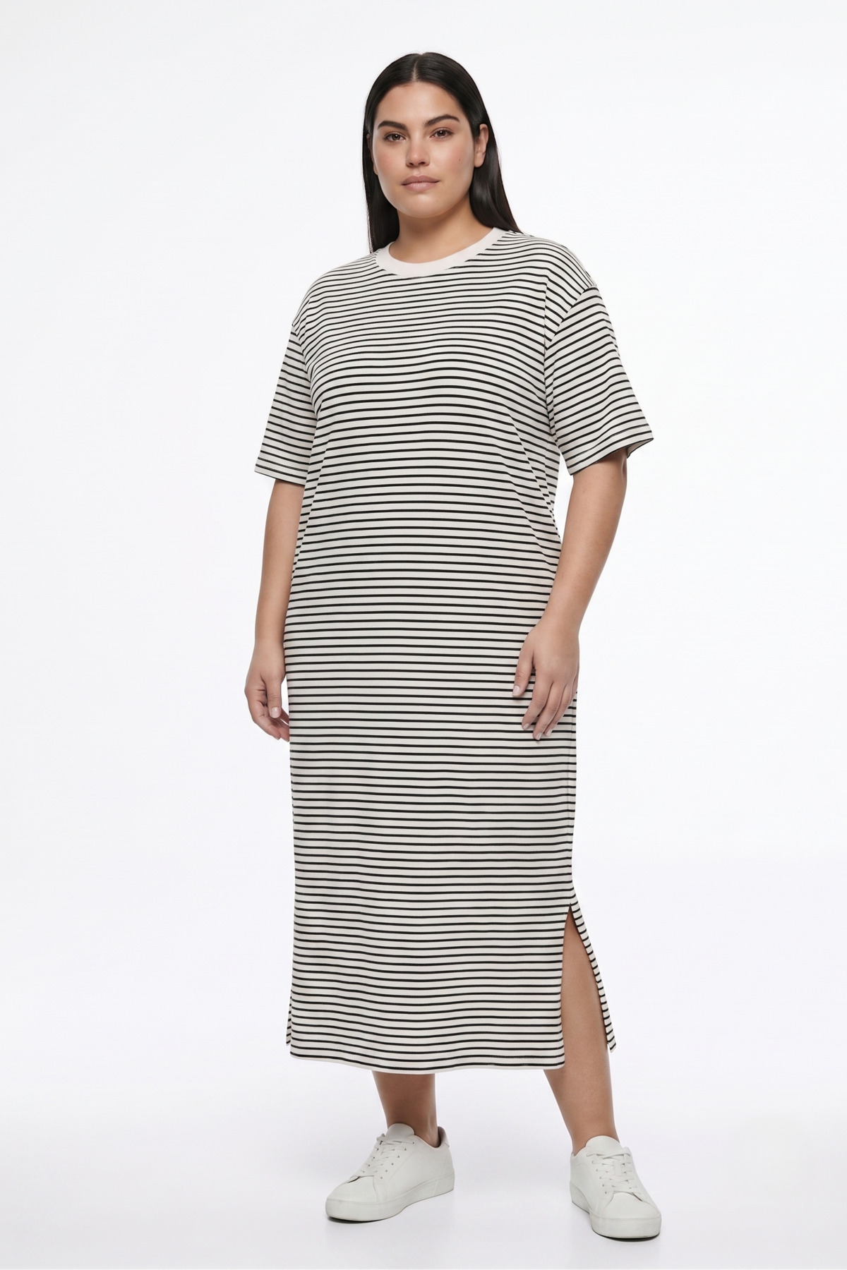Women's Plus Size Striped Basic Oversize Short Sleeve Slit Dress - Black