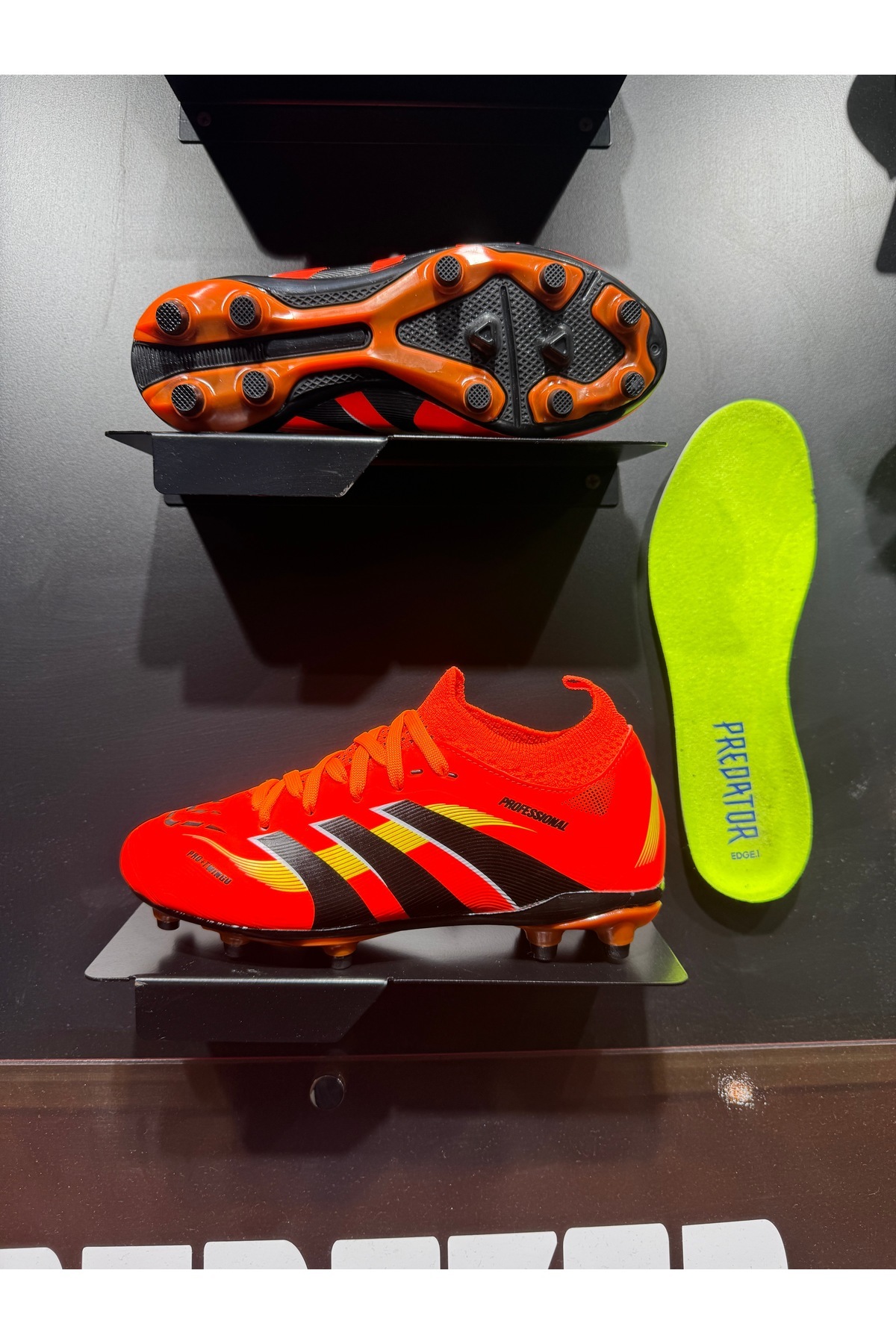 AİRBOOM Predator Profesyonel Halı Saha Futbol Kramponu görsel 2