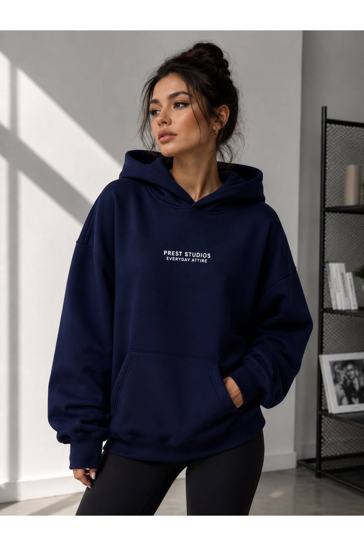 TREND EMMODA Women's Pretti Studios Printed Oversize Hooded Sweatshirt