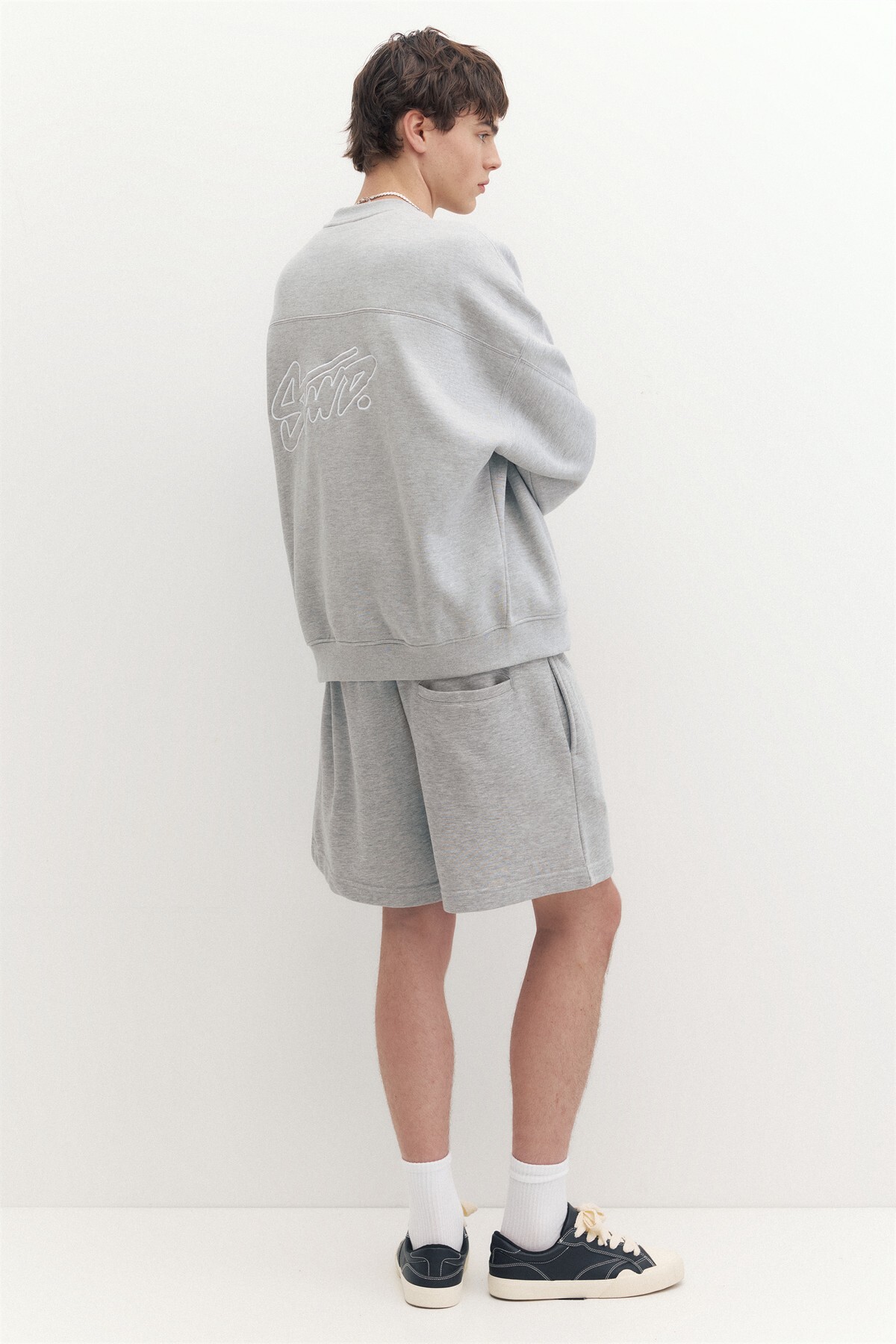 Pull & Bear STWD jogger bermuda şort görsel 5