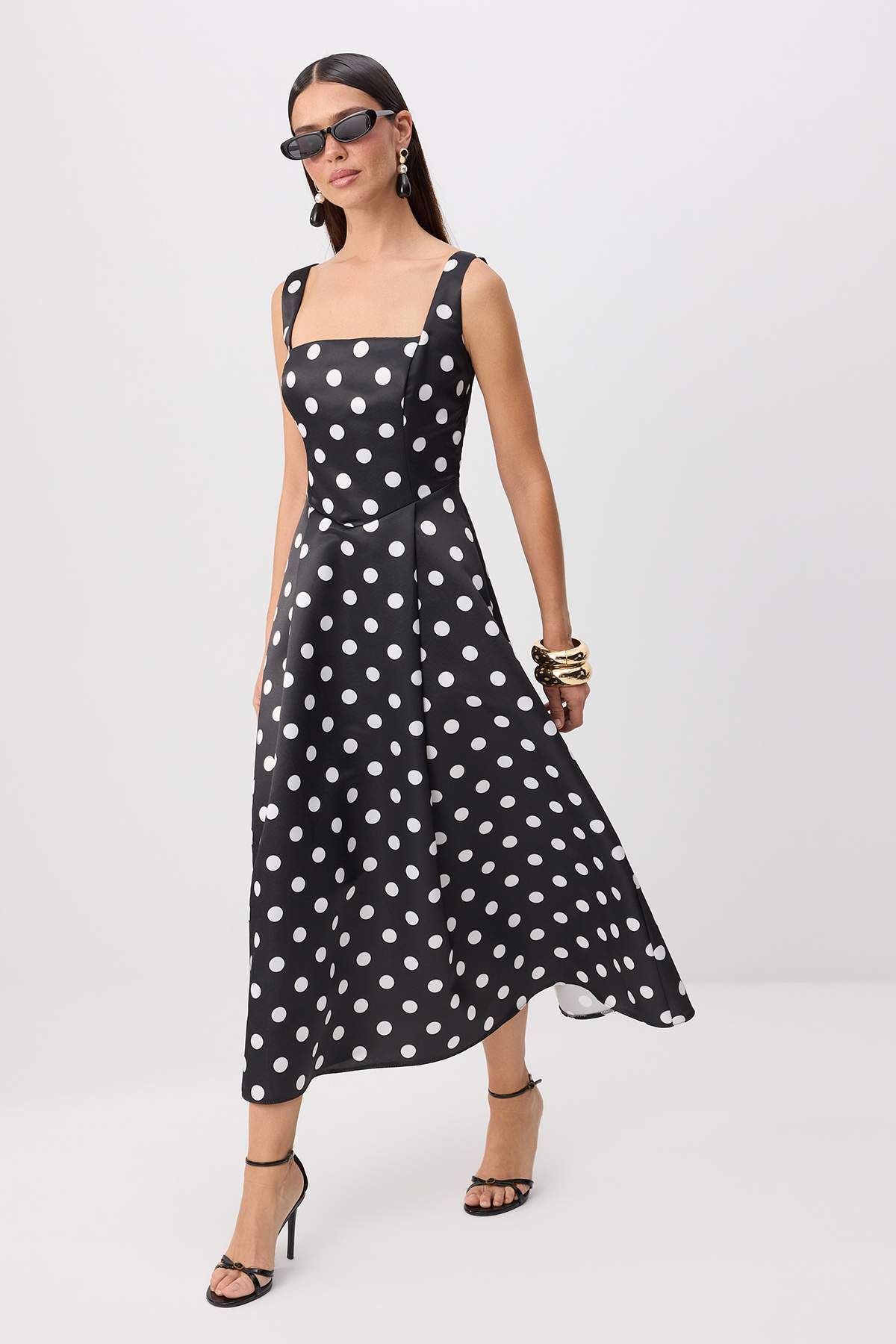 Trendyol Collection Rochie de seară elegantă din satin în formă de A cu bulin...