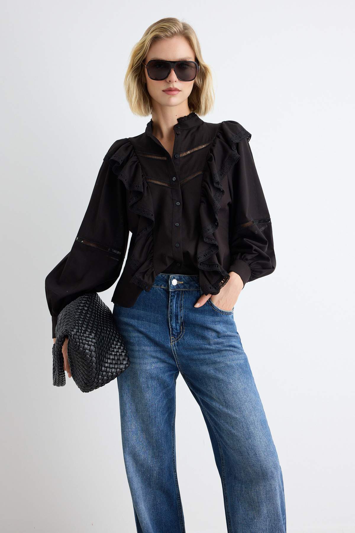 Trendyolmilla Siyah Fırfırlı Boho Dokuma Gömlek TWOAW27GO00013
