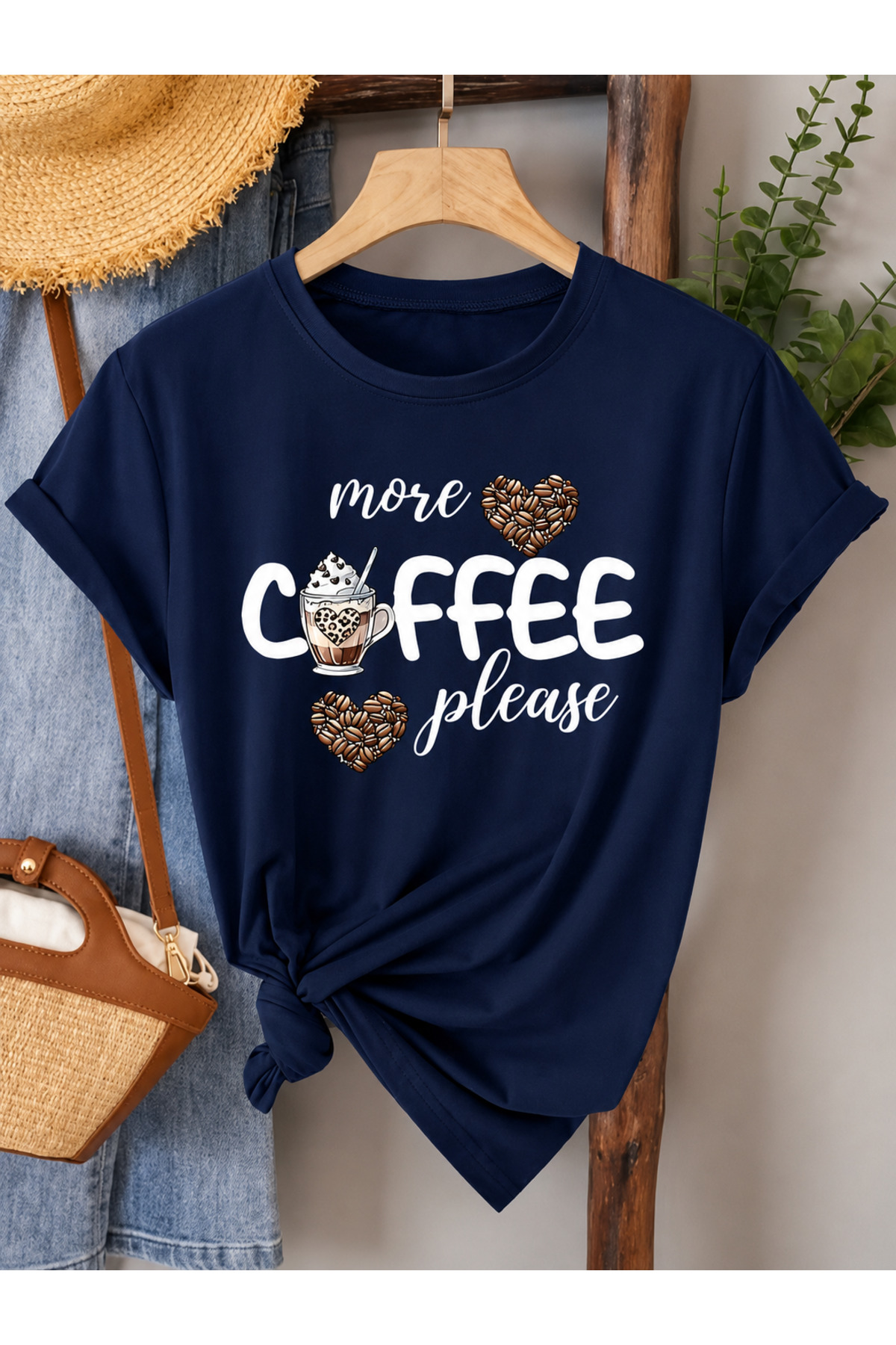 Trend Sizde Unisex tamnoplava majica sa štampanim motivom kafe i okruglim izr...
