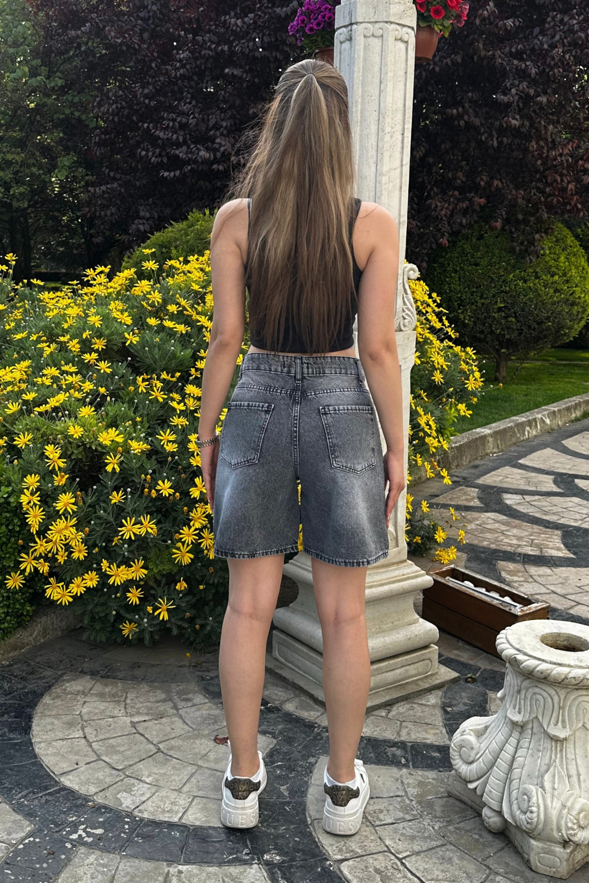 Kadın Vintage Efektli Yüksek Bel 5 Cepli Straight Fit Şort Jeans antrasit 6