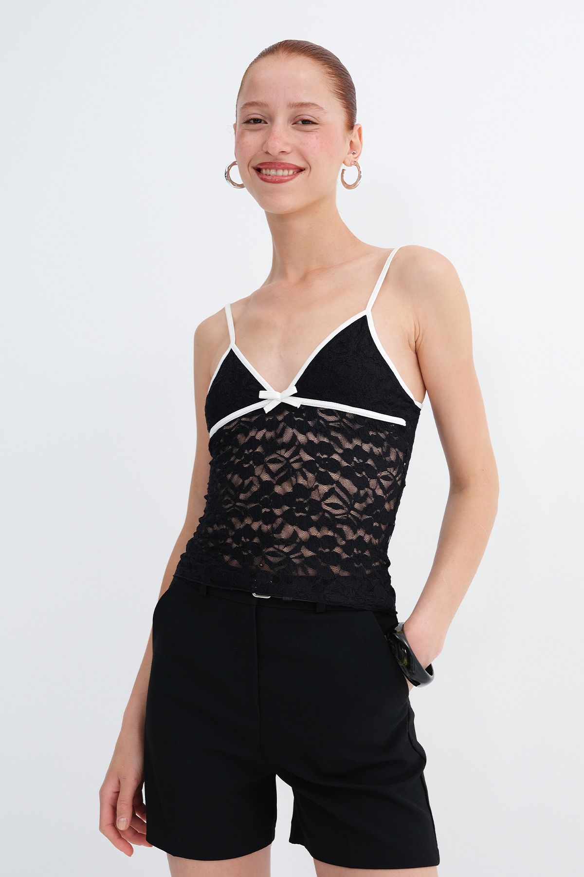 な*）様 ANDWANG Cross lace tanktop Addax Strappy Lace Tank Top A19716- Trendyol