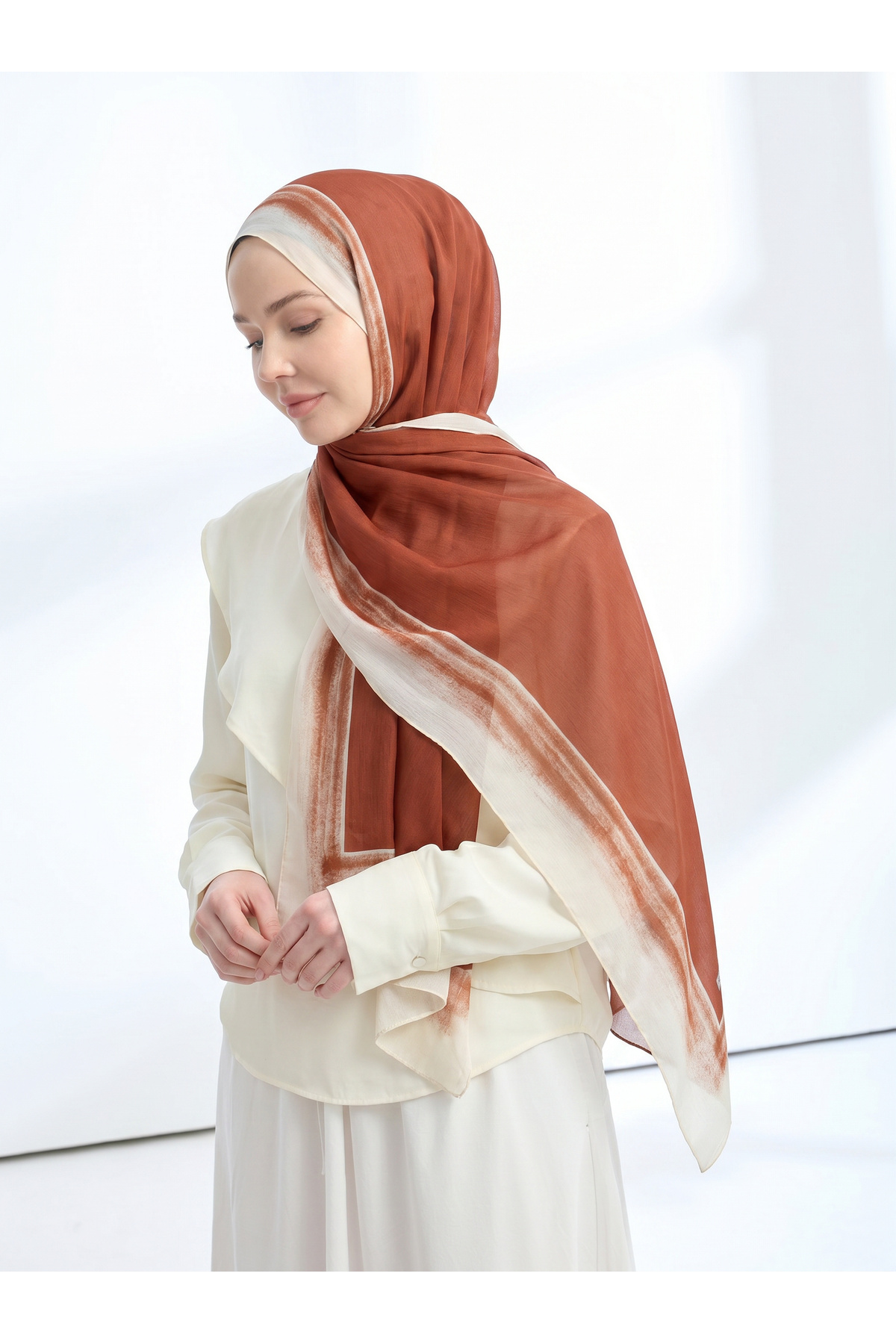 SOFT BLUSH FLUSH VISCOSE SHAWL - TILE