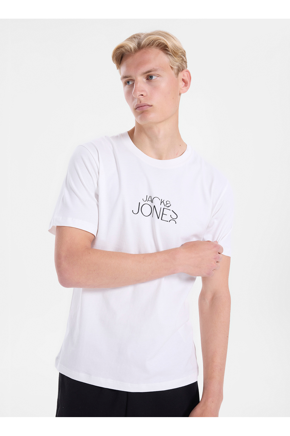 تی شرت مردانه طرح لوگودار بژ سایز معمولی کد ۱۲۳۰۶۲۴۲ JORCURVE TEE SS CREW BSS26 جک اند جونز تی شرت Jack & Jones