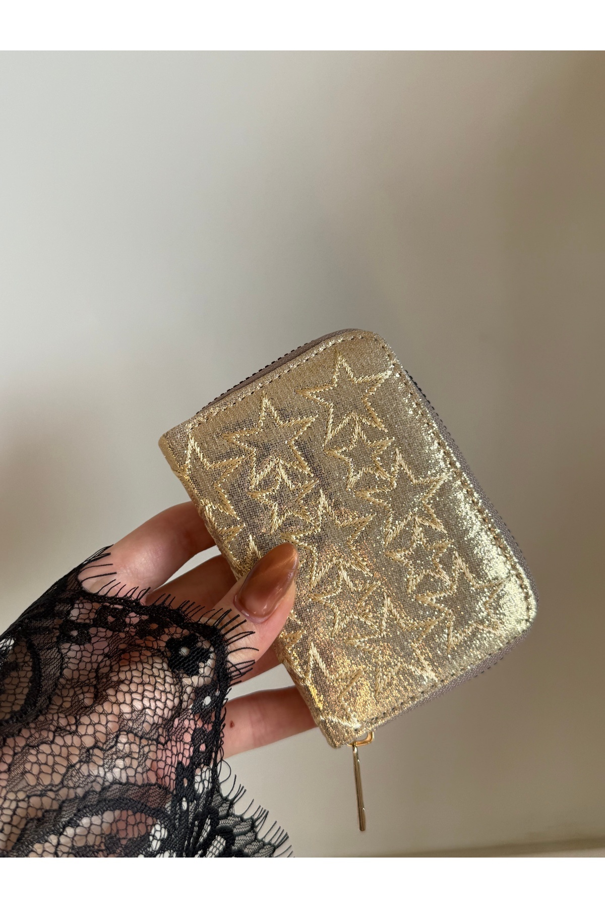 Women's Star Sewn Small Shiny Wallet