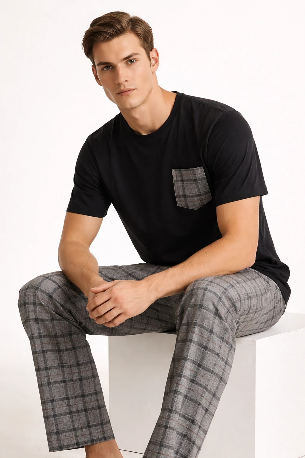 Sude HOMEWEAR Men's Short Sleeve Black Color Plaid Patterned Pajama Set
