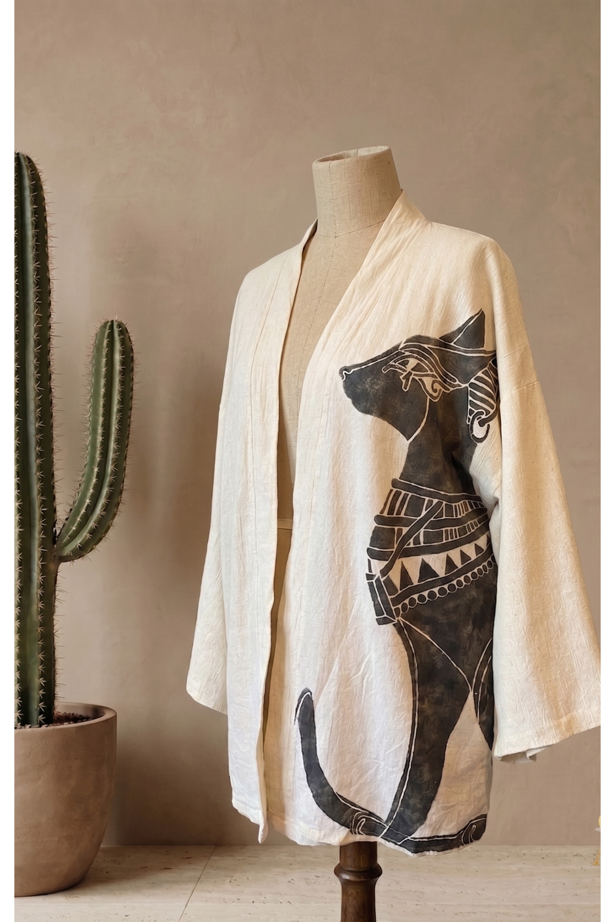 Büyük Antik Mısır Kedi Baskılı El yapımı Unisex Keten Kimono Kaftan — Turuncu · Görünüm 4