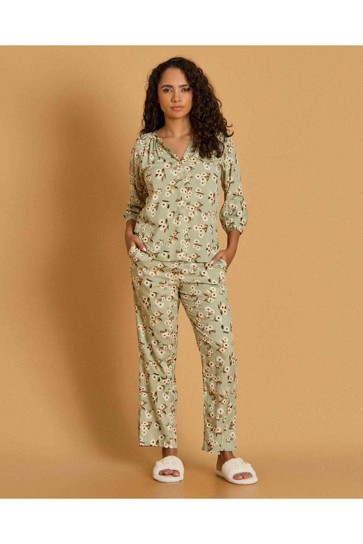 REDTAG Women Green Printed Pyjama Set