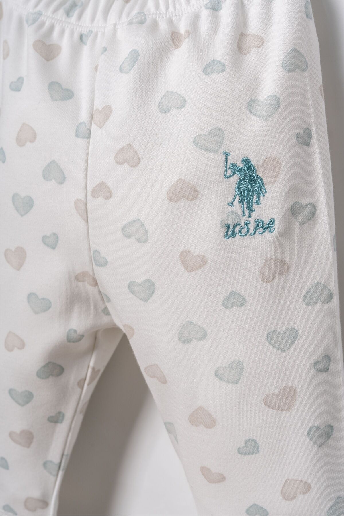 ست پیژامه دخترانه نوزاد U.S. Polo Assn. مدل Cute Hearts — 3
