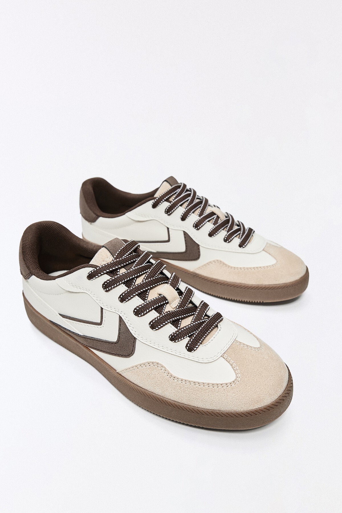 Bershka Retro spor ayakkabı görsel 3