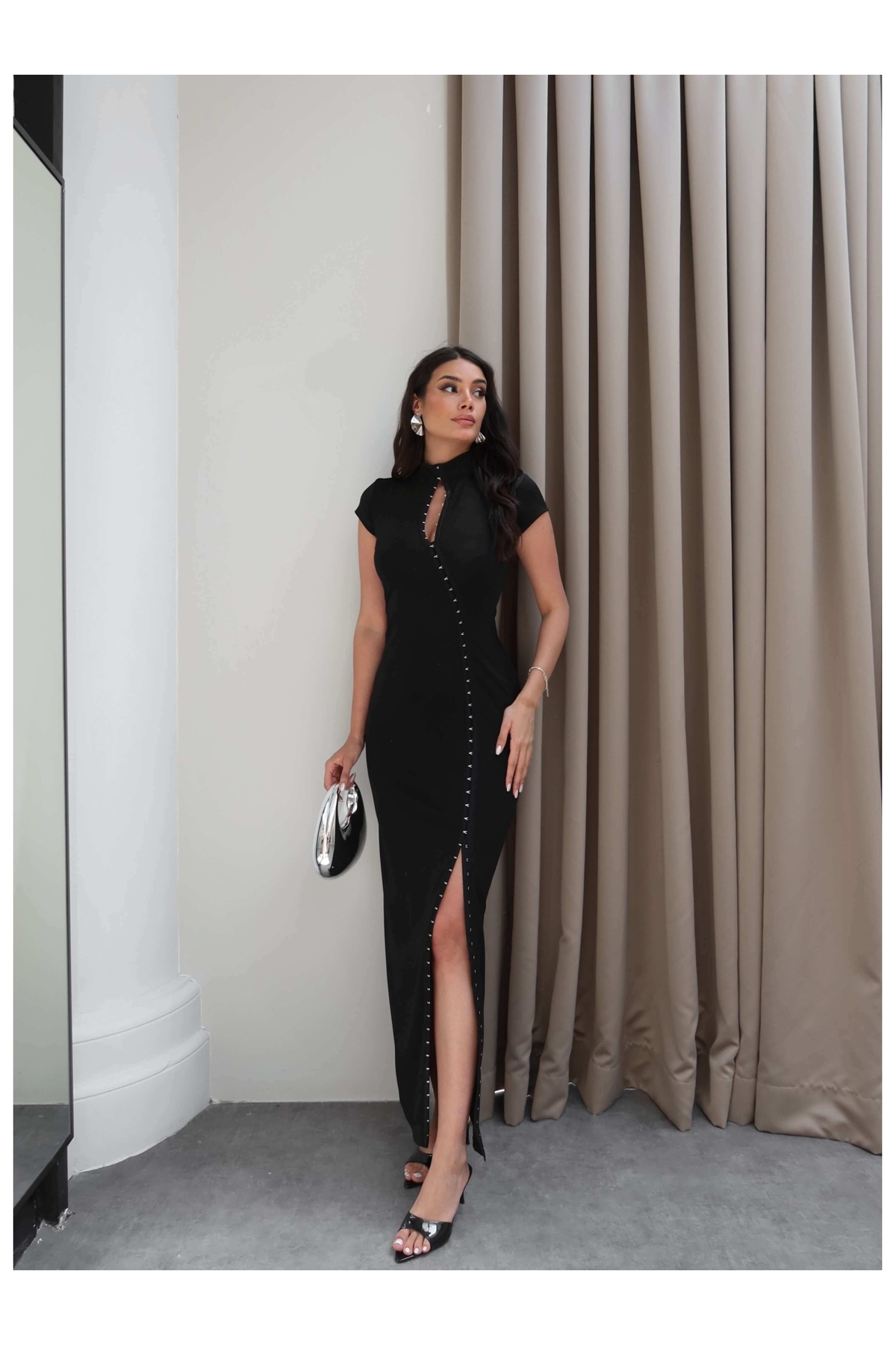 ESRAHELVACI Hakim Collar Asymmetrical Hook Detailed Dress
