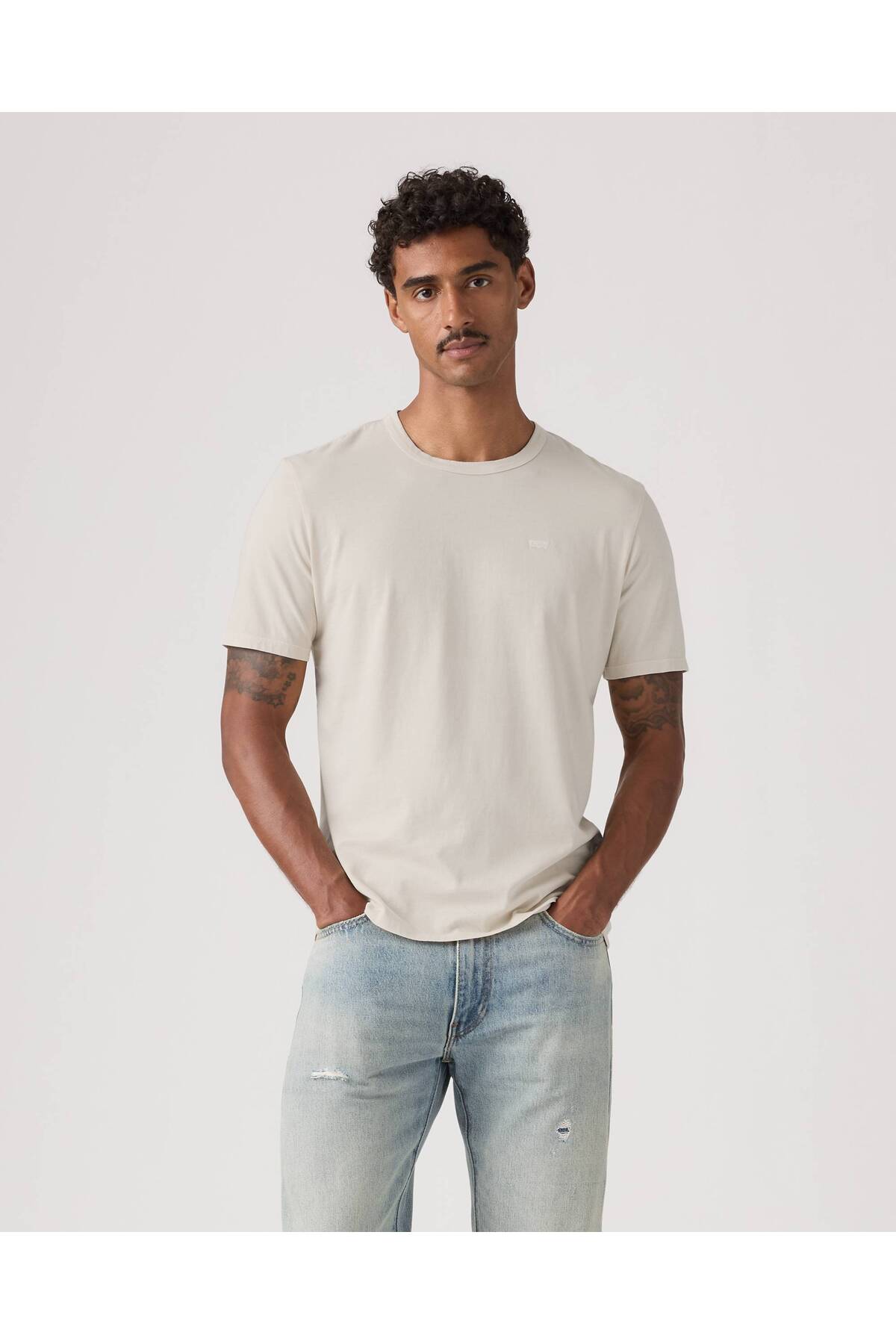 تی شرت مردانه طرح BLACK کد 005GX-0006 لیوایز تی شرت Levi's