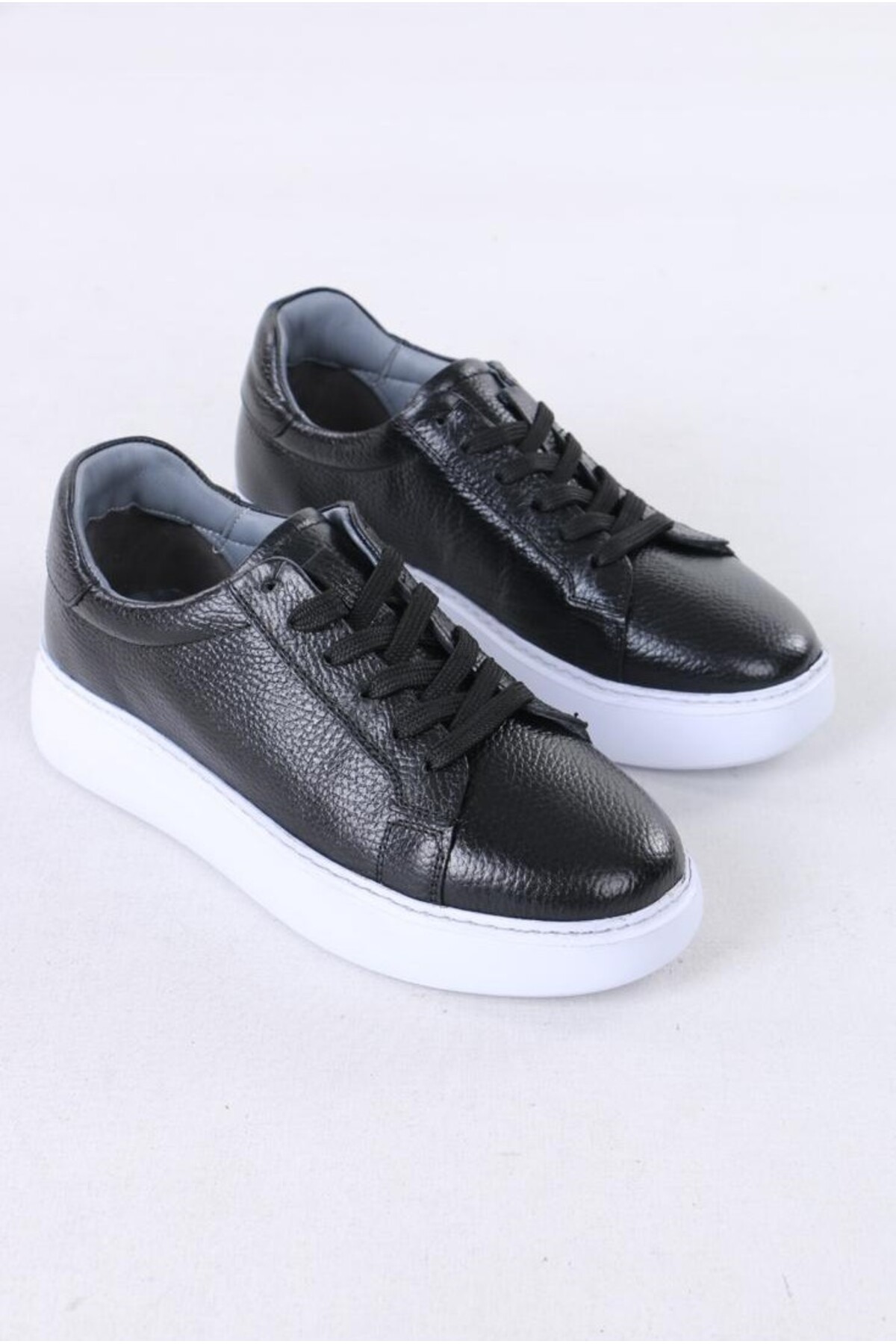 TROVIX Premium Siyah Erkek Sneaker, %100 Hakiki Deri, Beyaz EVA Tabanı görsel 2