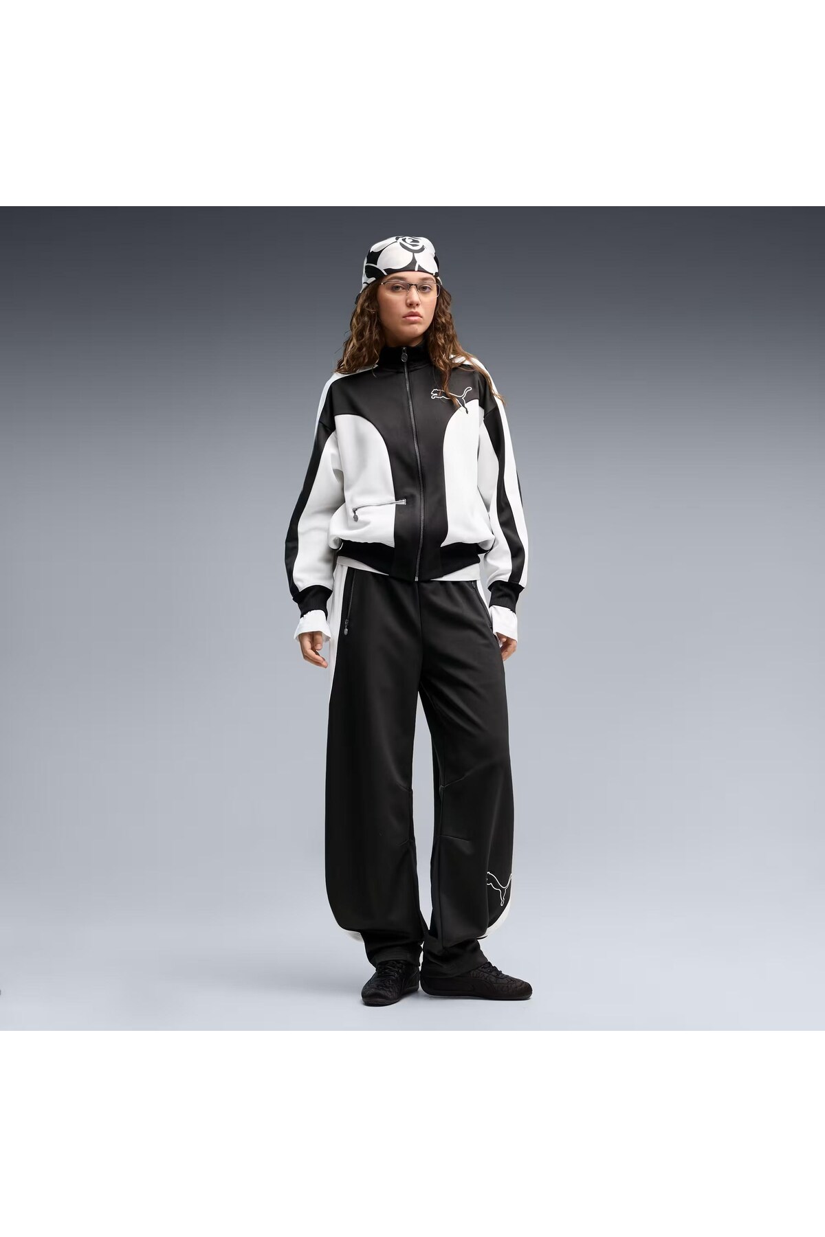 Puma T7 Relaxed Love Of The Cat Kadın Sweatshirt görsel 3