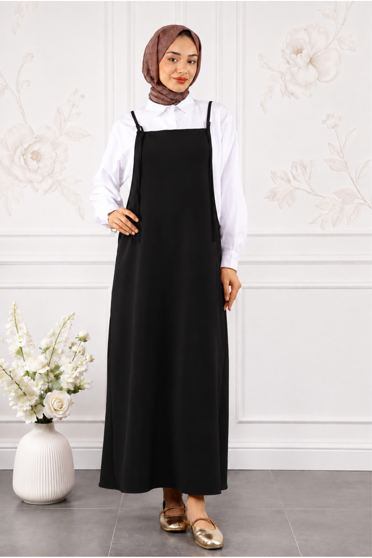Liora Moda Ayarlanabilir Ip Askılı Siyah jile Elbise