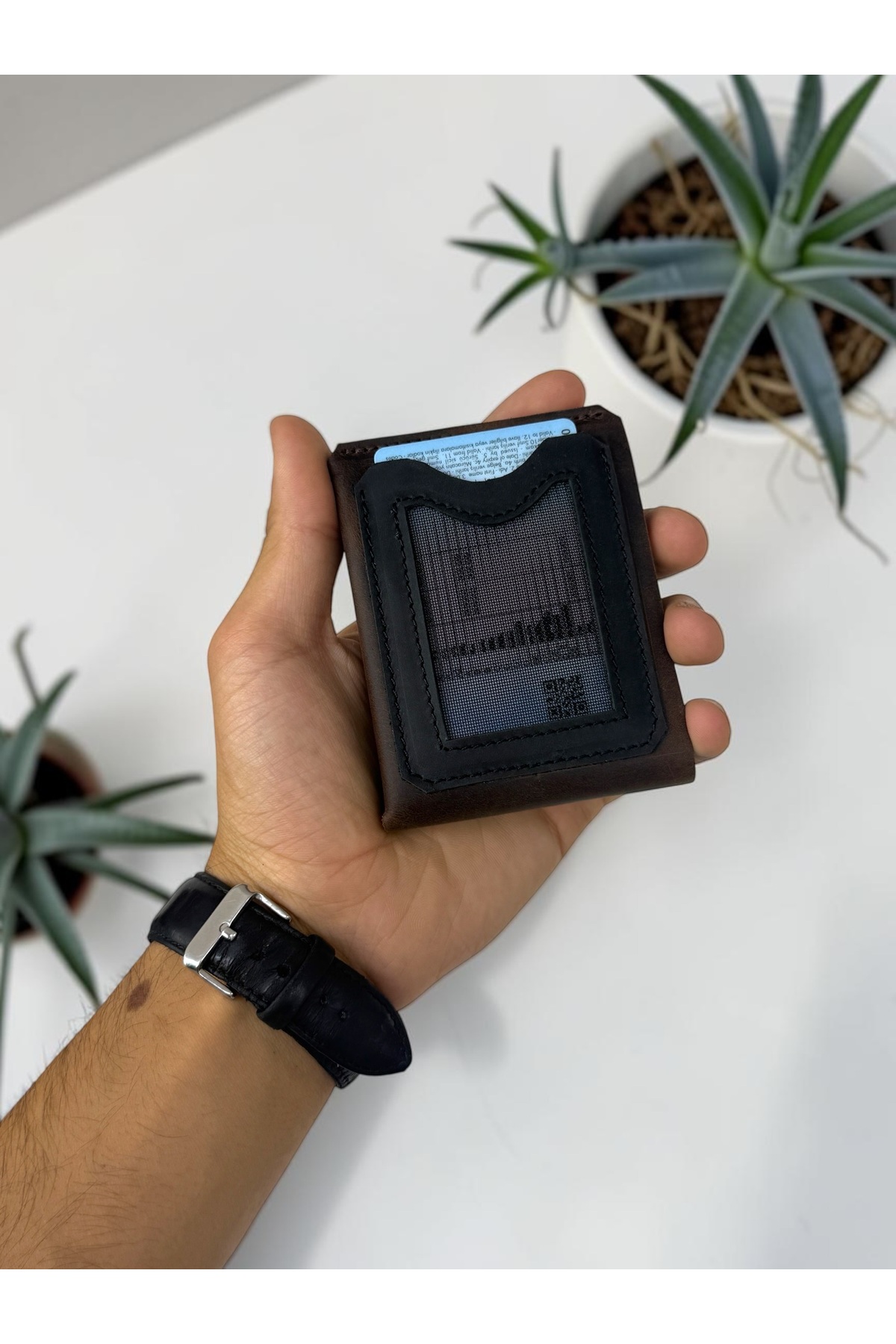 BeeBlack %100 Hakiki Deri CLARK Model Erkek Cüzdan - Mıknatıslı Şık Minimalist Cüzdan görsel 4