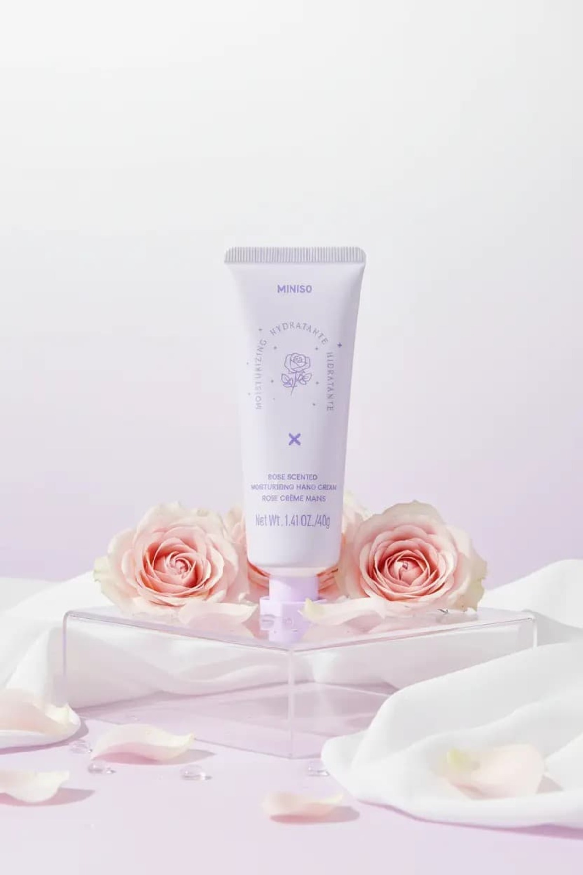 Miniso 0 کرم مرطوب کننده دست با رایحه گل رز دارای مجوز - برای دستهای نرم و لطیف — 2028045010103
