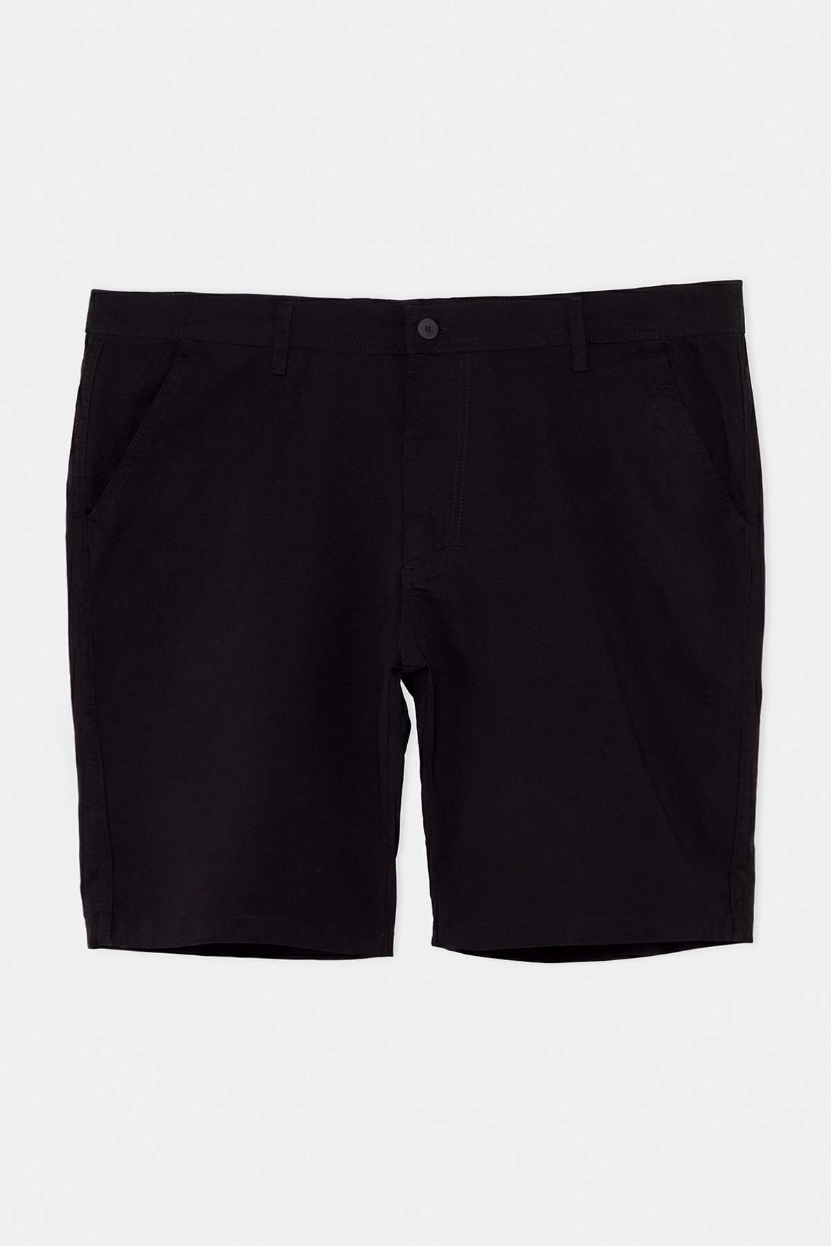 Trendyolmilla Man Büyük Beden Siyah Regular Fit Esnek Kumaş Şort & Bermuda TMNSS26AP00009