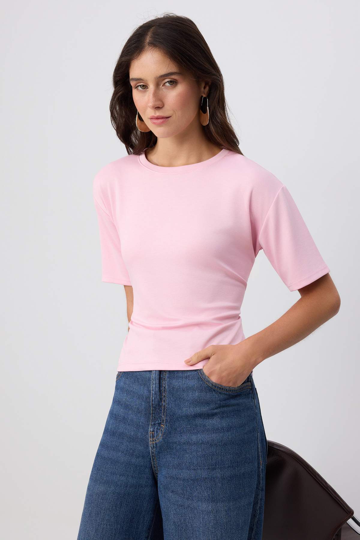 Trendyolmilla Pembe Düz Fitted Bisiklet Yaka Standart Kol Kısa %100 Pamuk Örme T-Shirt TWOSS26TS00317
