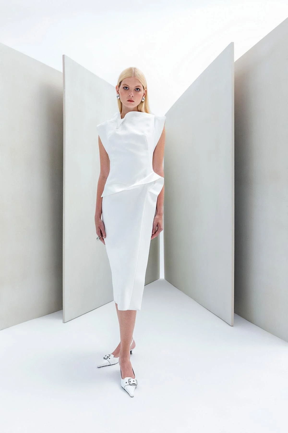 KAMEYA Collar Detail Draped Dress 25W40696