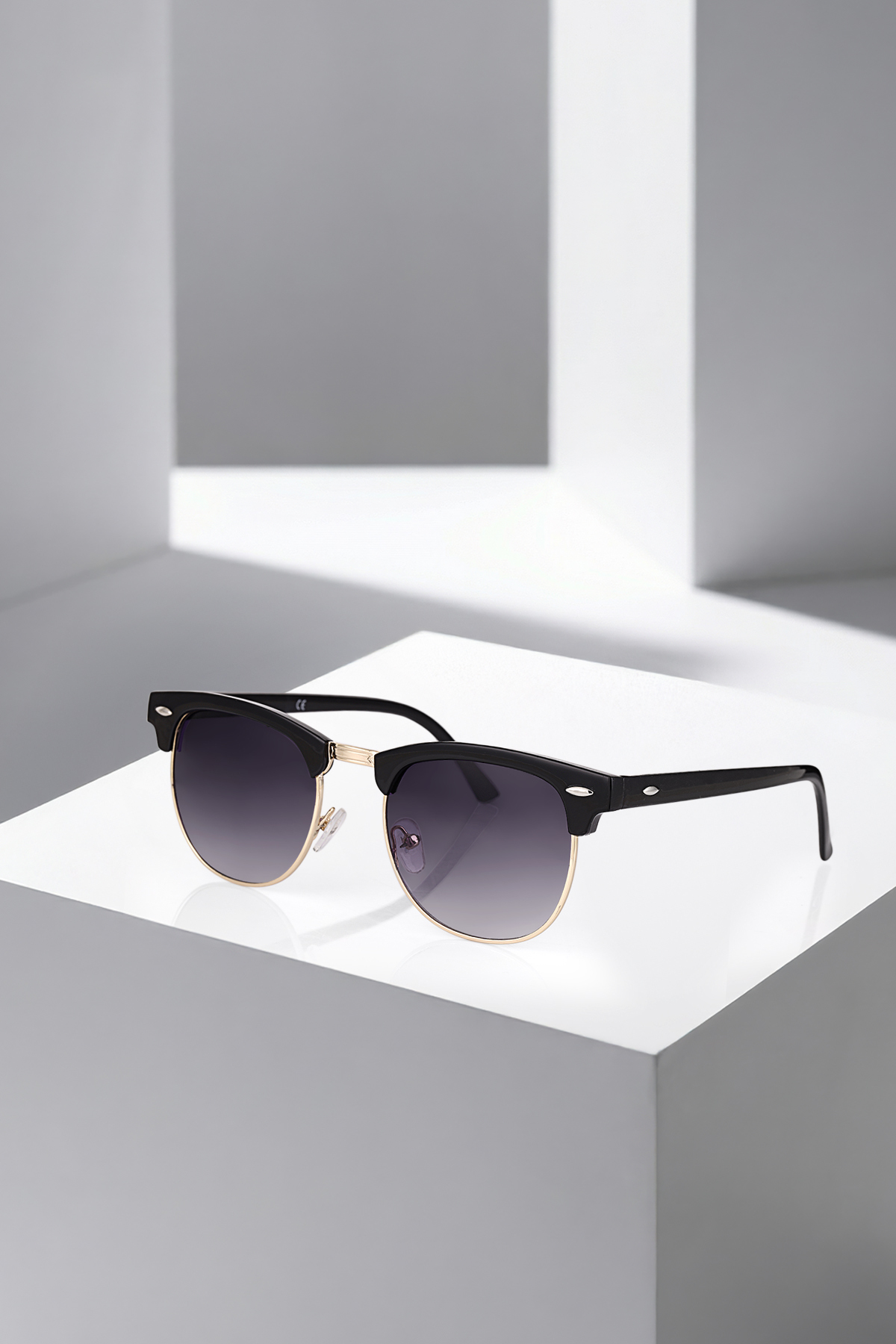 Polo Air Unisex Sunglasses Black Color Frame Gold Plg-2076c